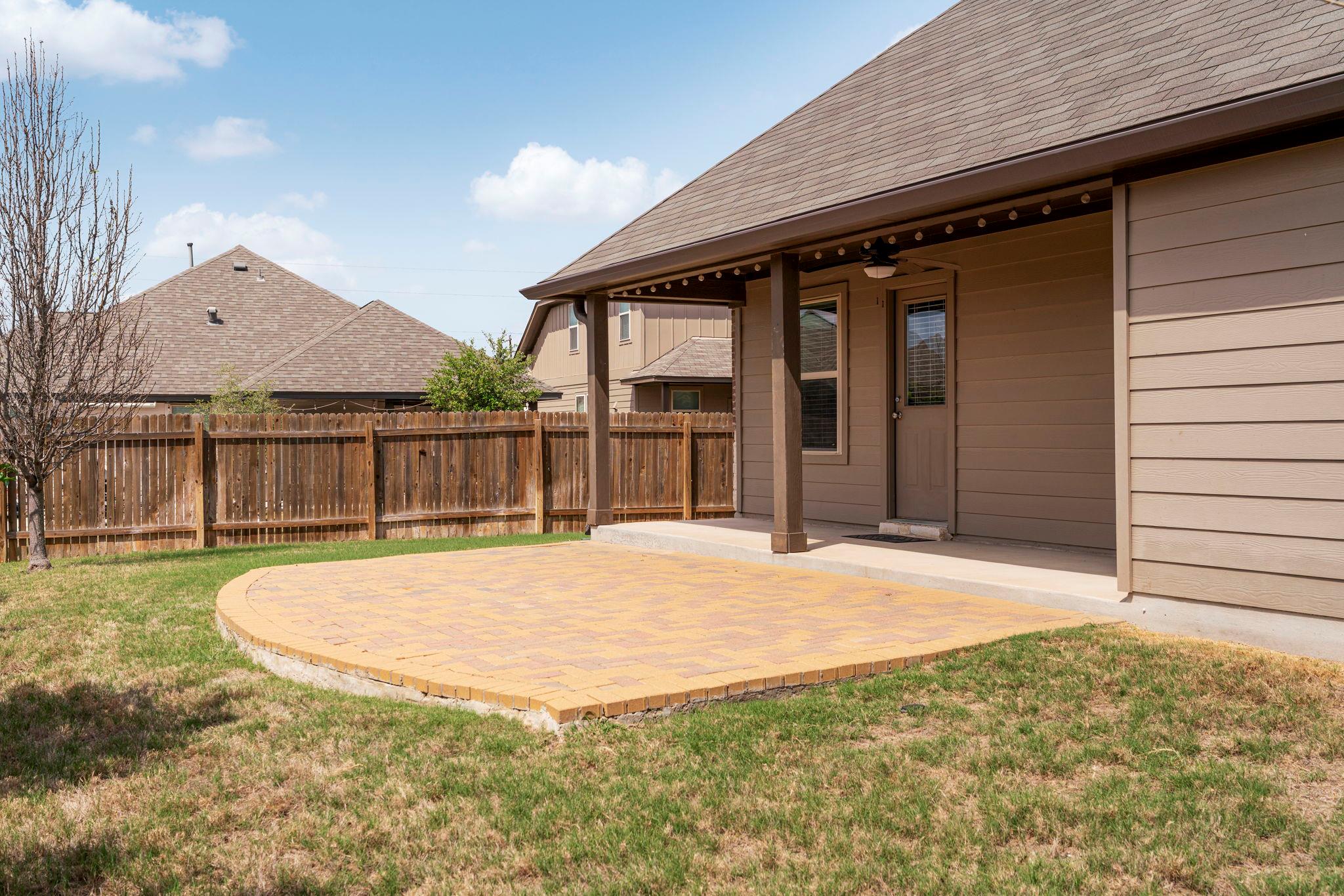 2009 Kates Cv, Manchaca, TX 78652