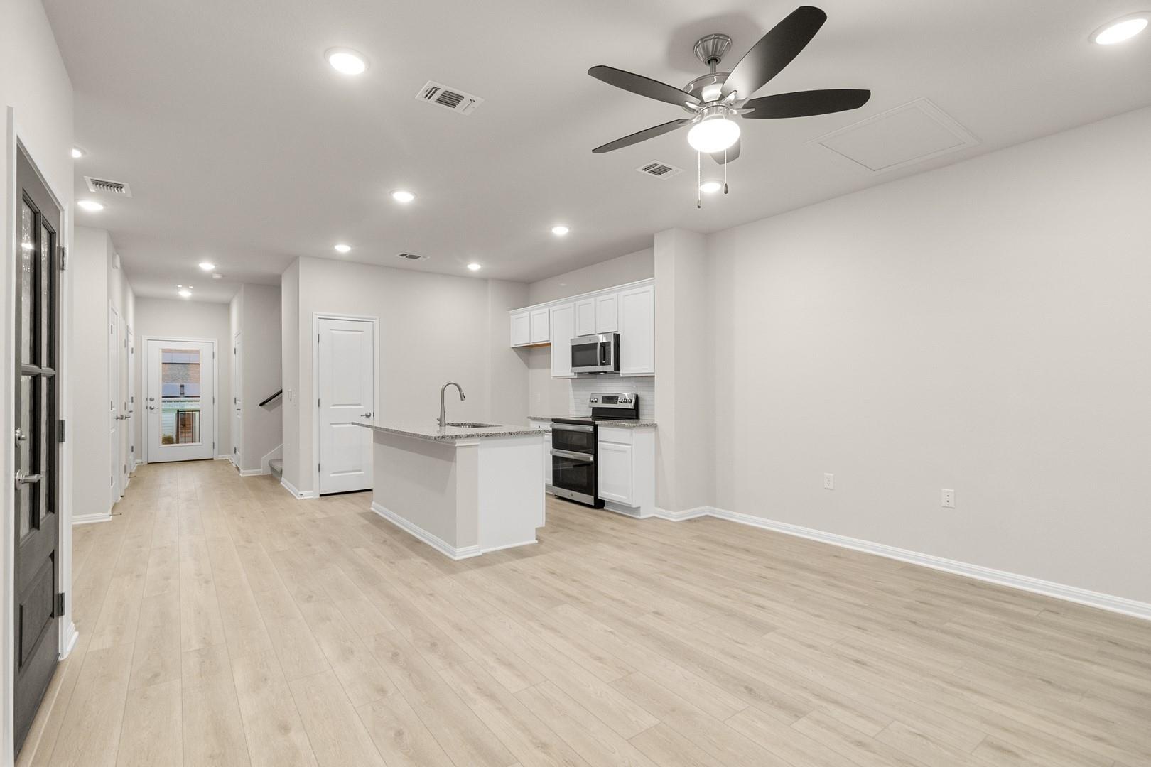 16714 Sonoma Breeze Dr, Manor, TX 78653