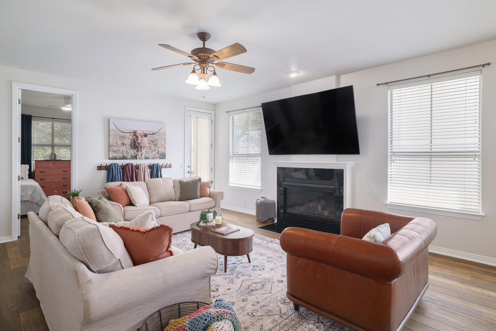 11558 Spicewood Pkwy # 17, Austin, TX 78750