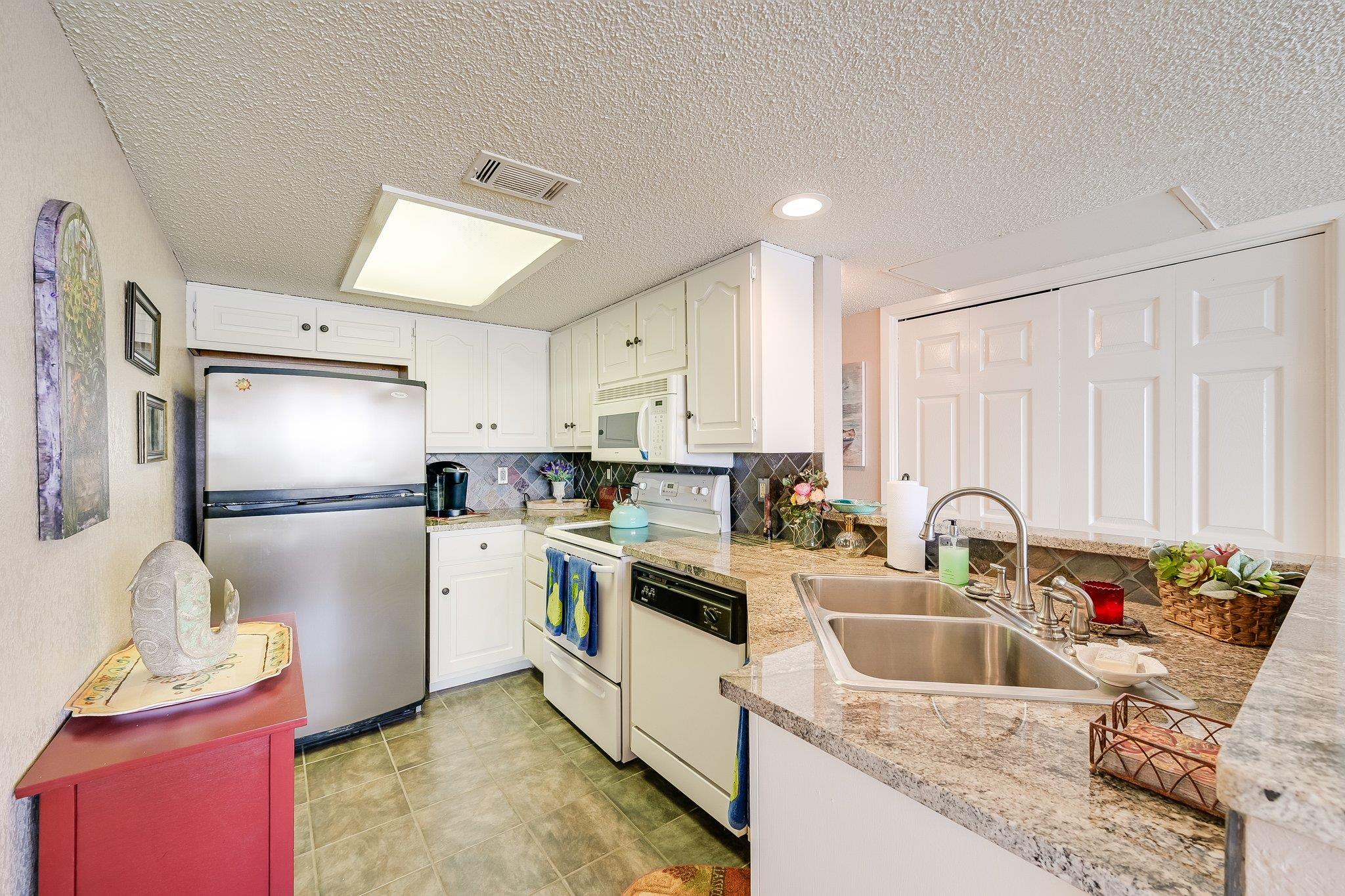 1601 Judy Lynn Dr # 109, Spicewood, TX 78669