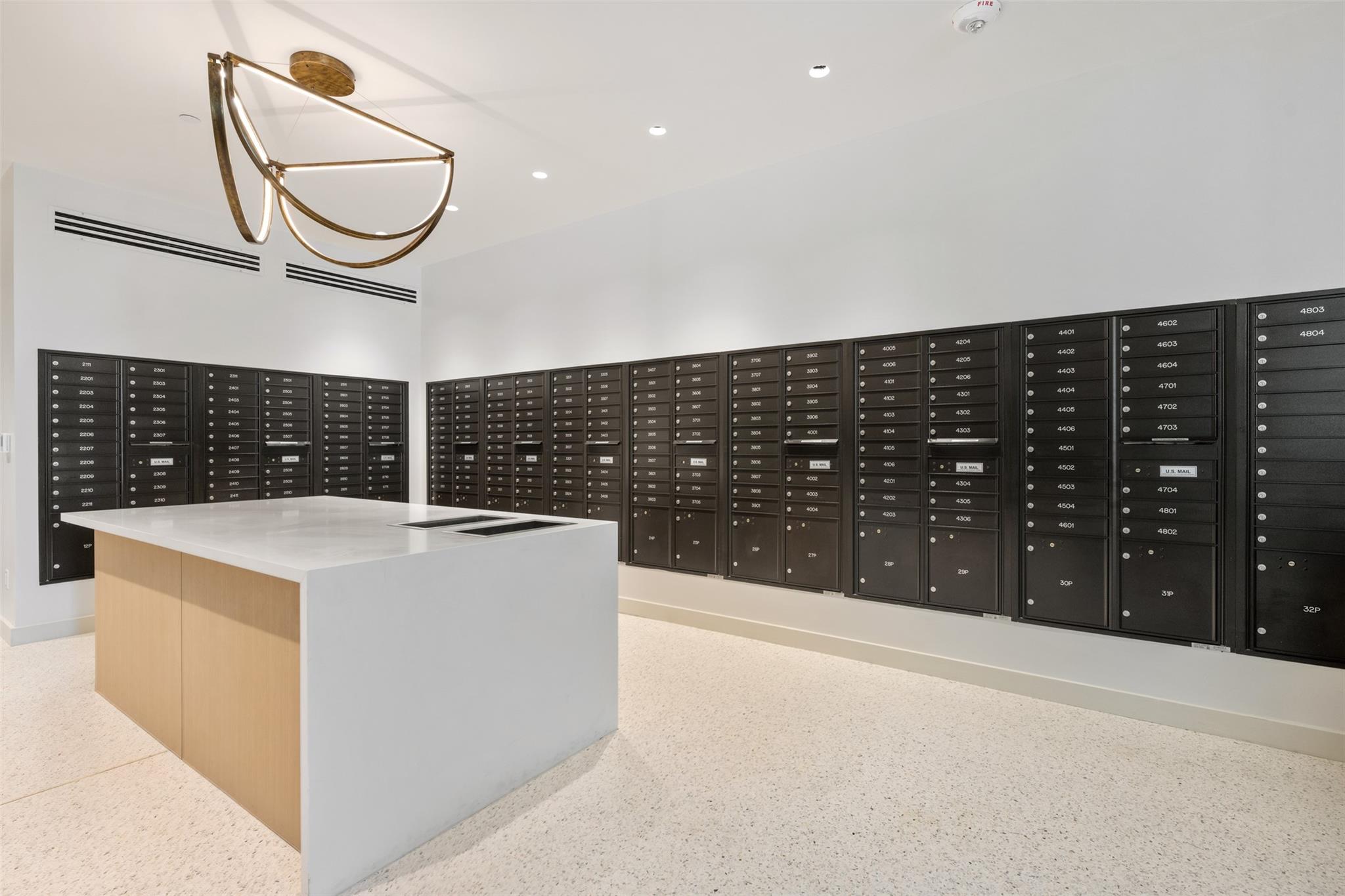 44 East Ave # 3108, Austin, TX 78701