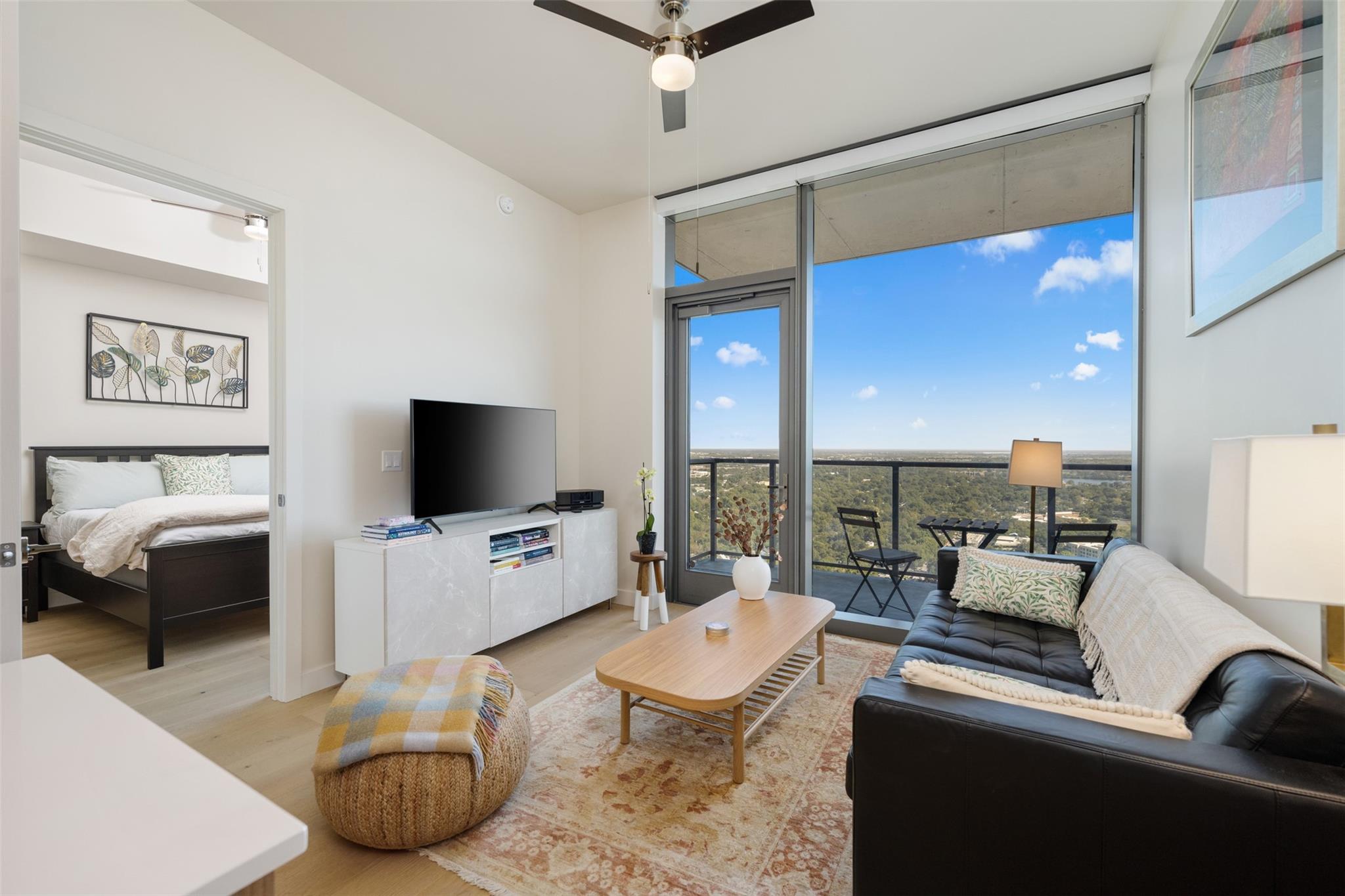 44 East Ave # 3108, Austin, TX 78701