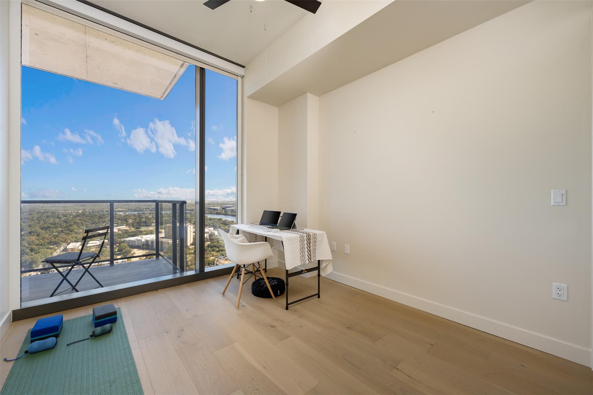 44 East Ave # 3108, Austin, TX 78701