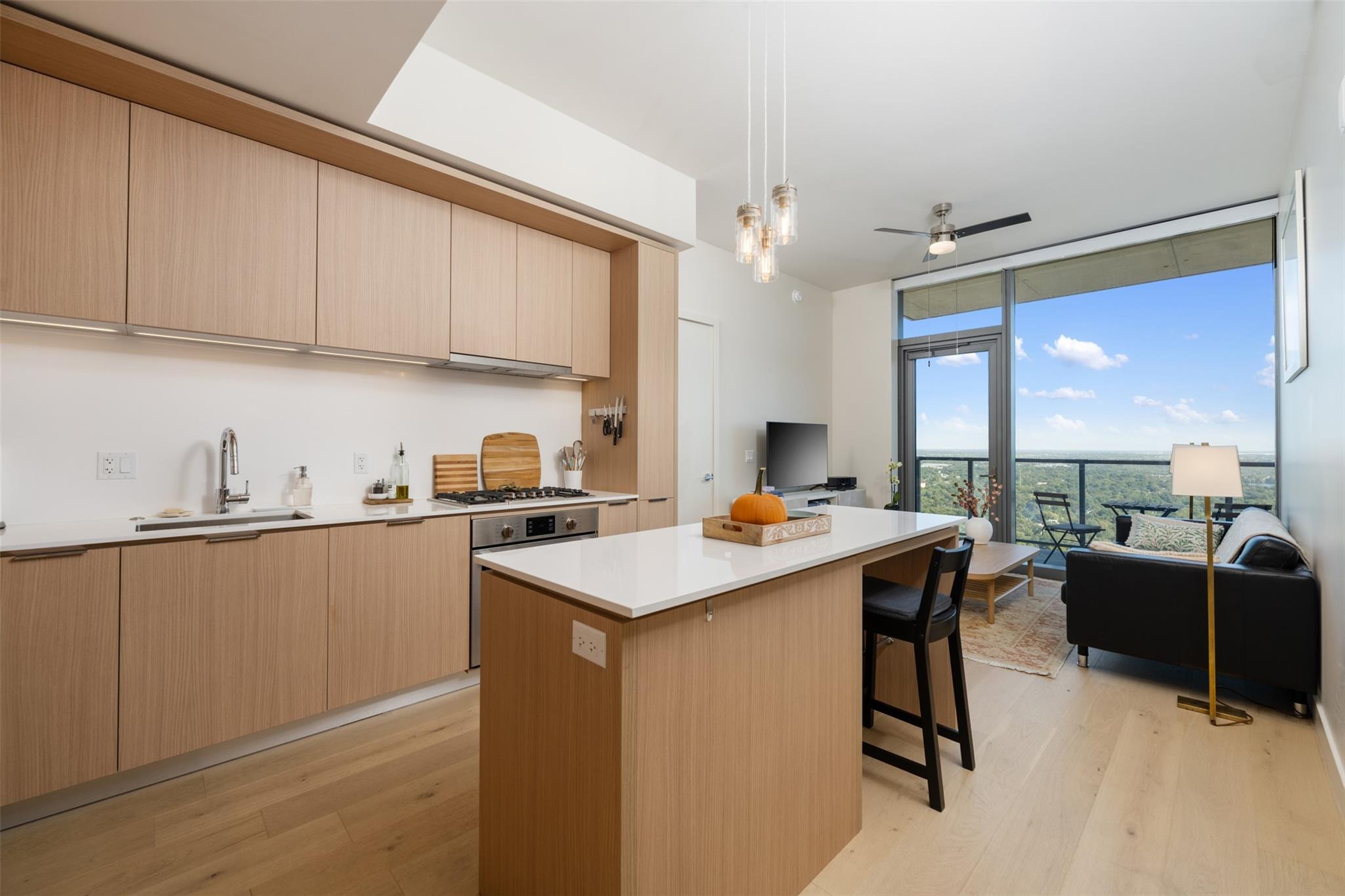 44 East Ave # 3108, Austin, TX 78701