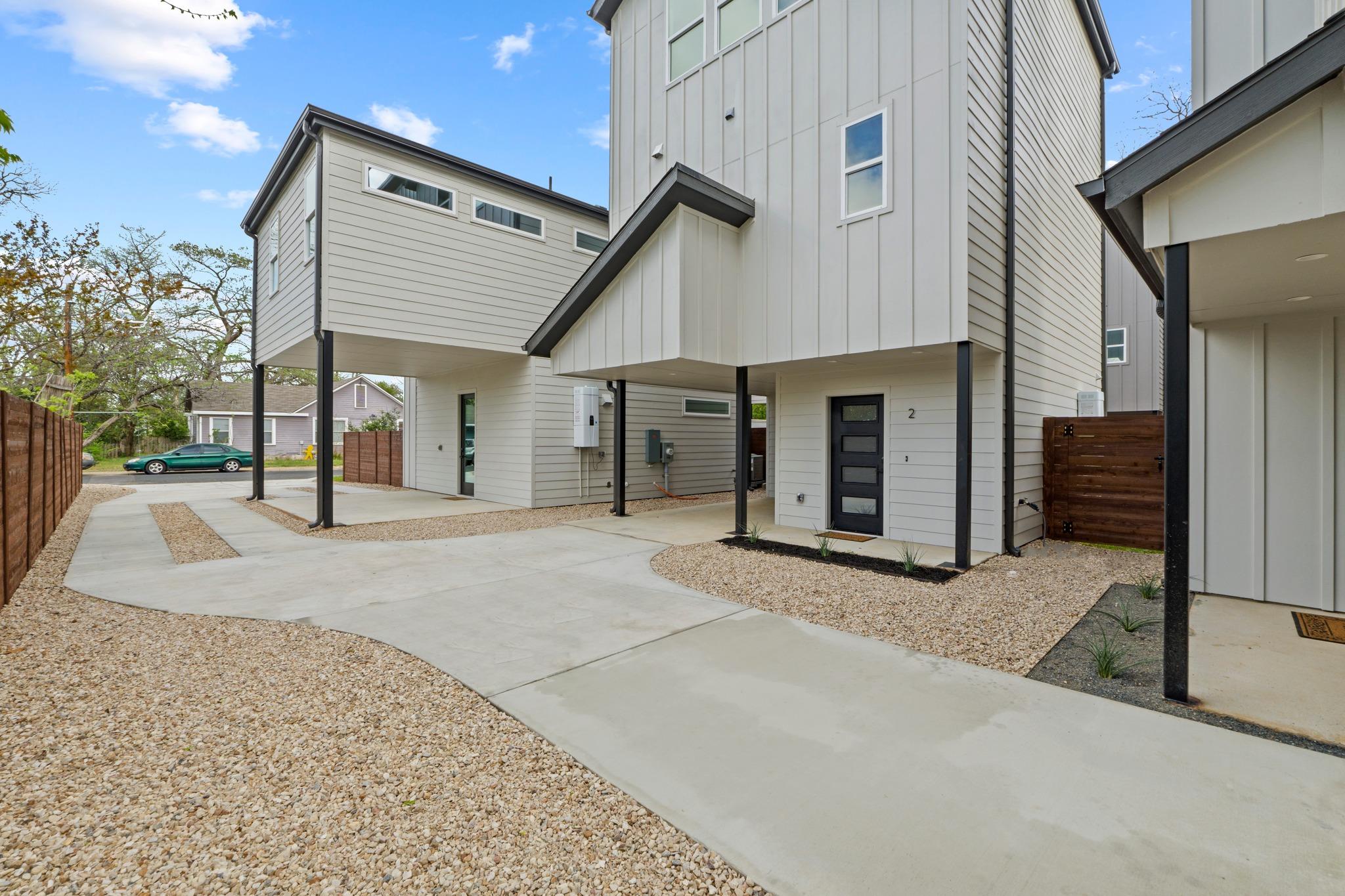 909 Calle Limon # 2, Austin, TX 78702