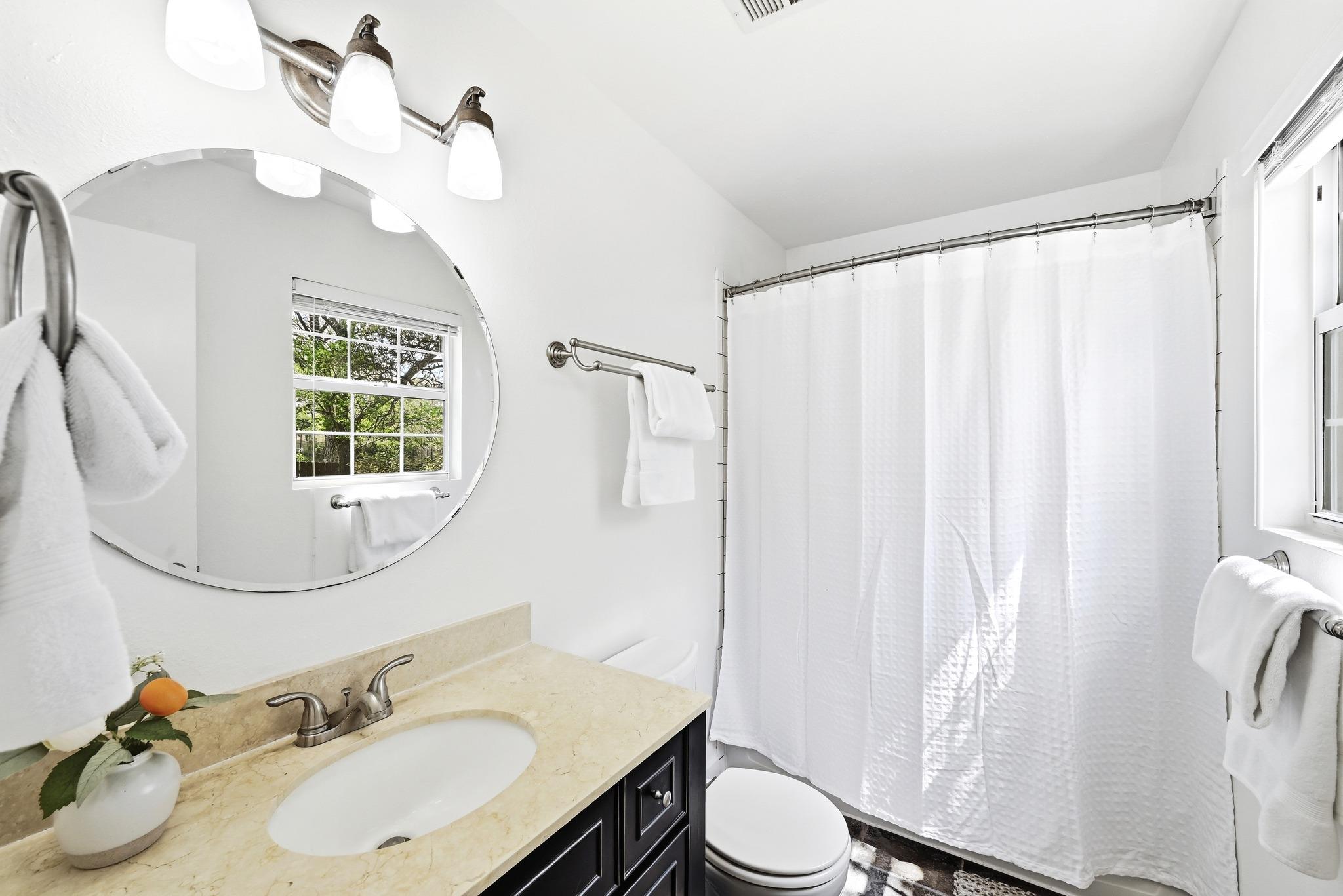 2207 Balboa Rd, Austin, TX 78733