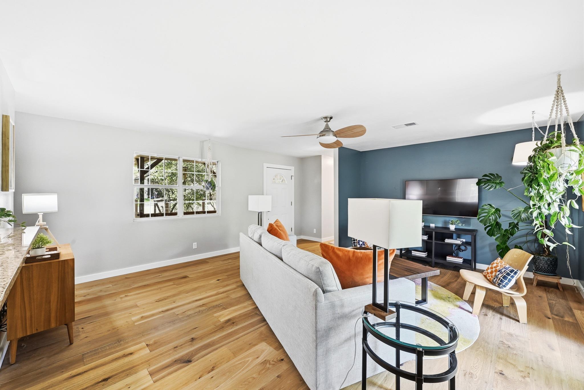 2207 Balboa Rd, Austin, TX 78733