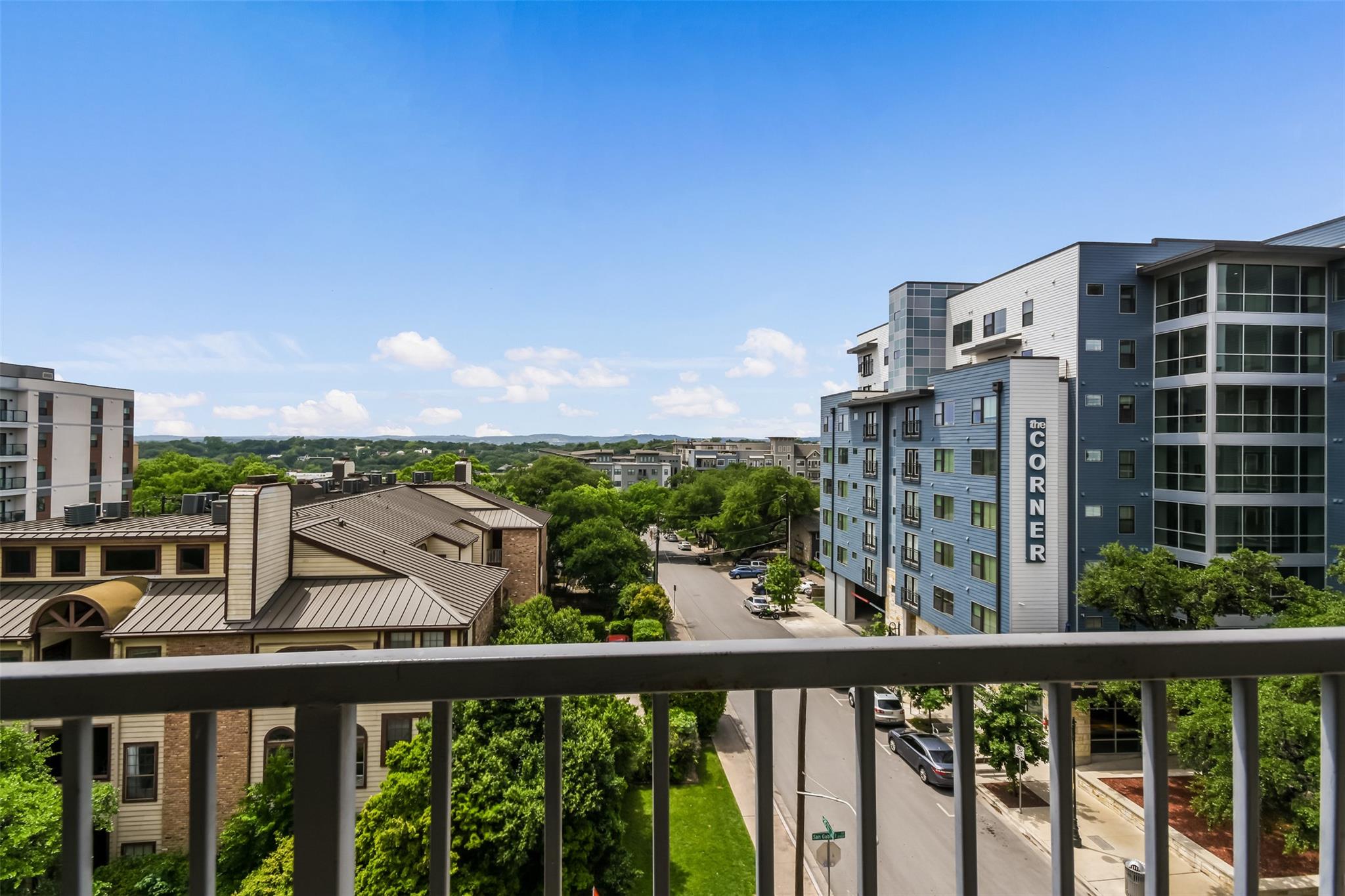 910 W 25th St # 503, Austin, TX 78705