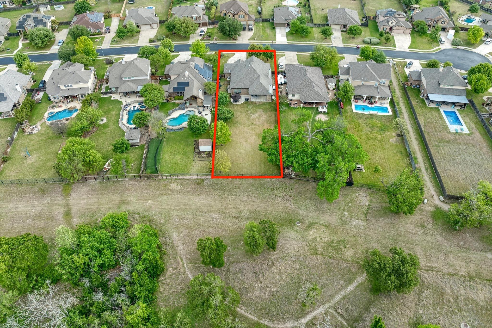 1119 Enclave Way, Hutto, TX 78634