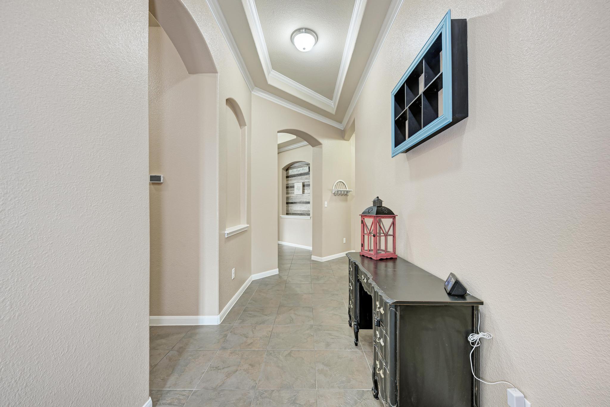 1119 Enclave Way, Hutto, TX 78634