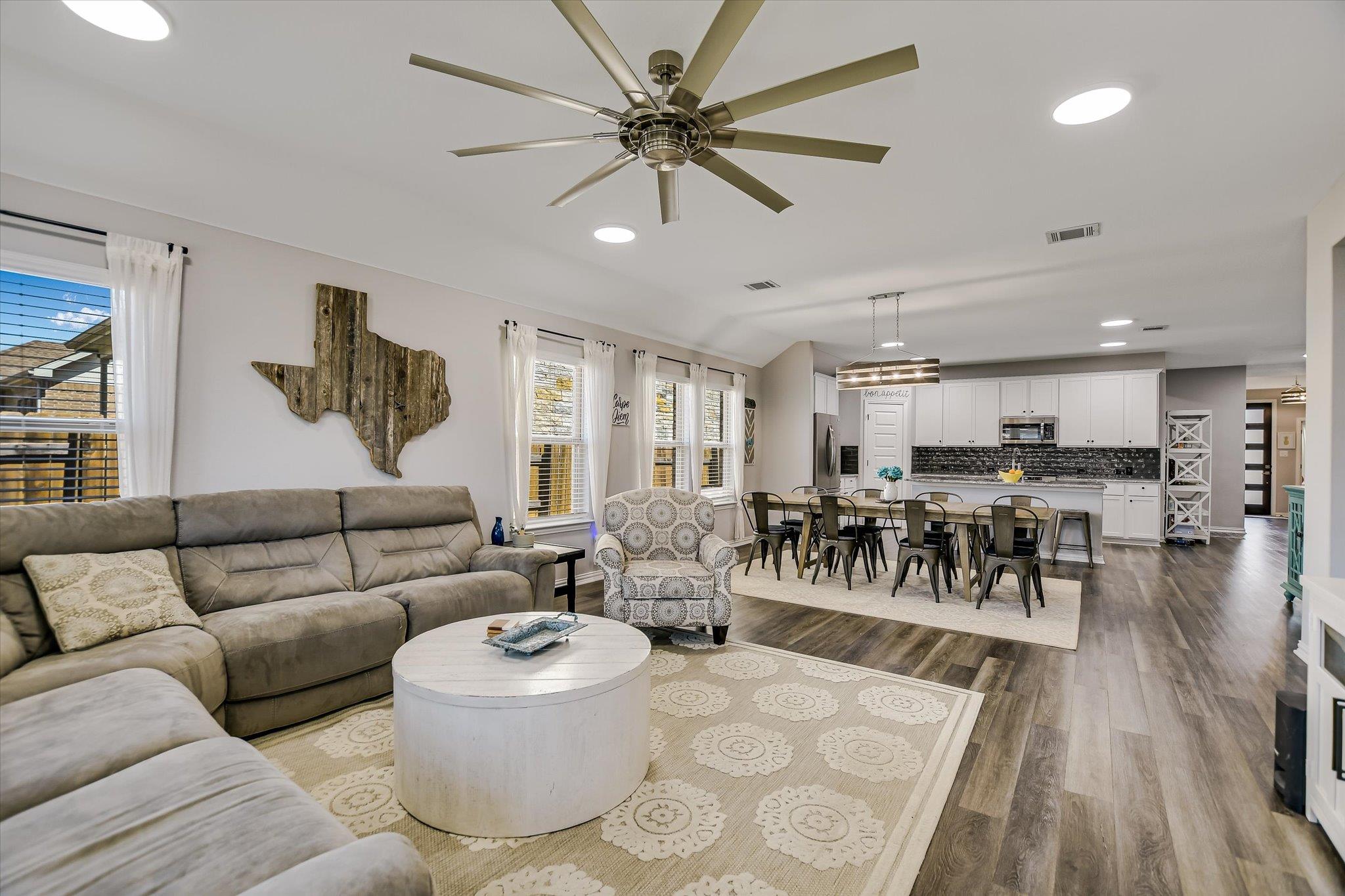 1101 Terrace View Dr, Georgetown, TX 78628