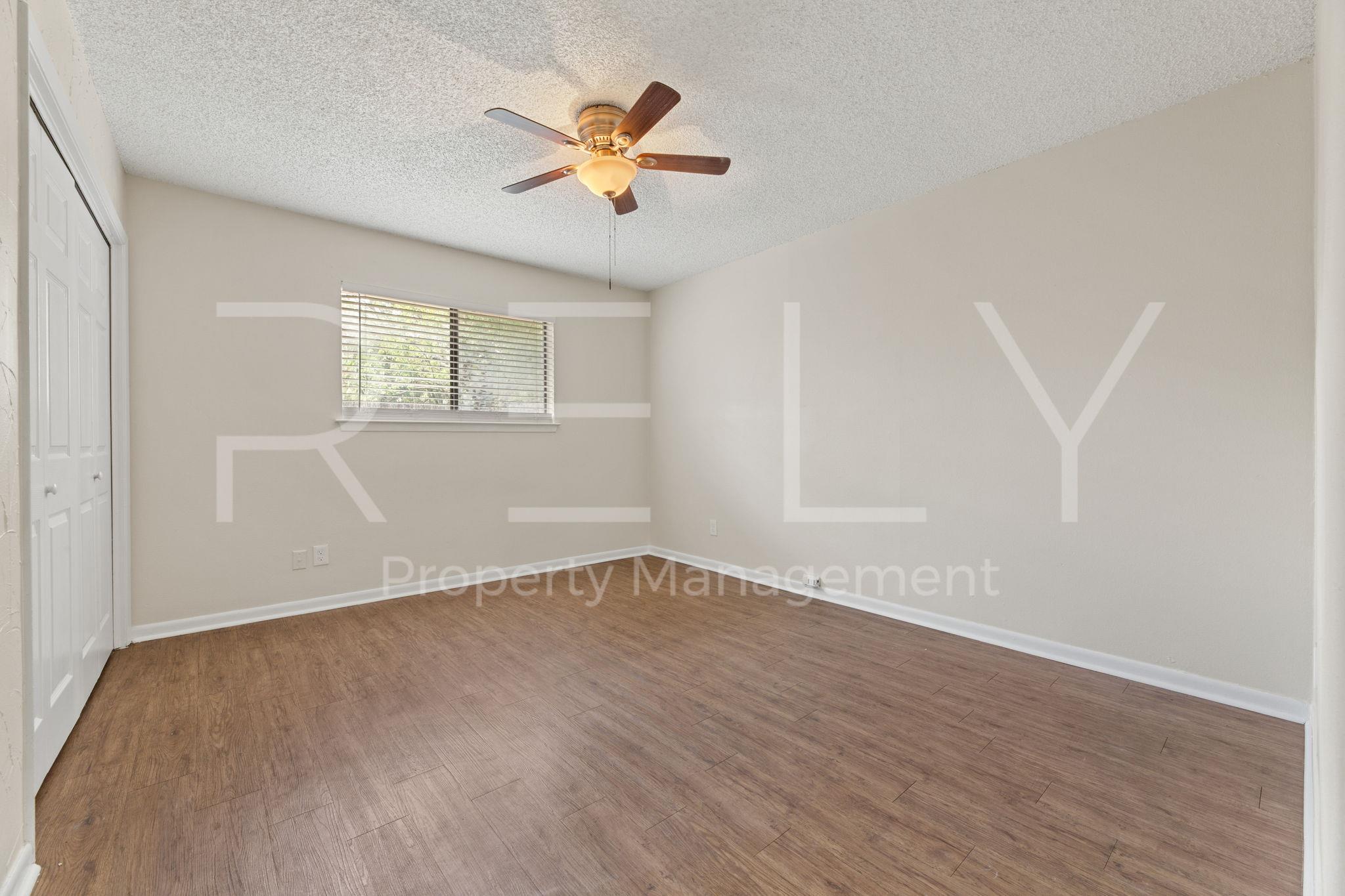 205 W William Cannon Dr # B, Austin, TX 78745