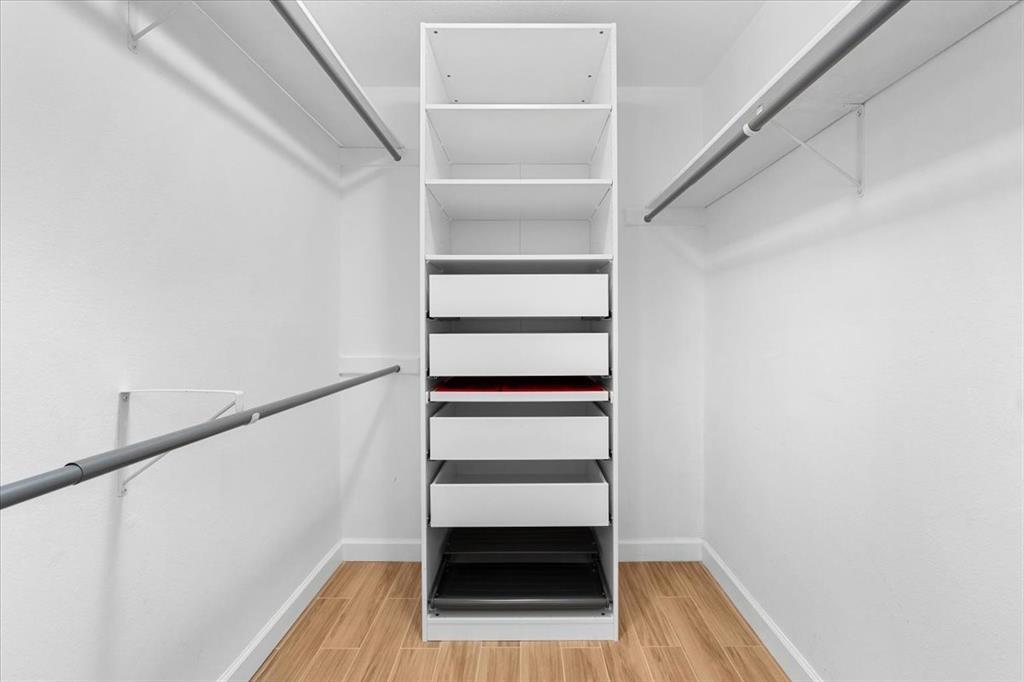 6410 Five Acre Wood St, Austin, TX 78746