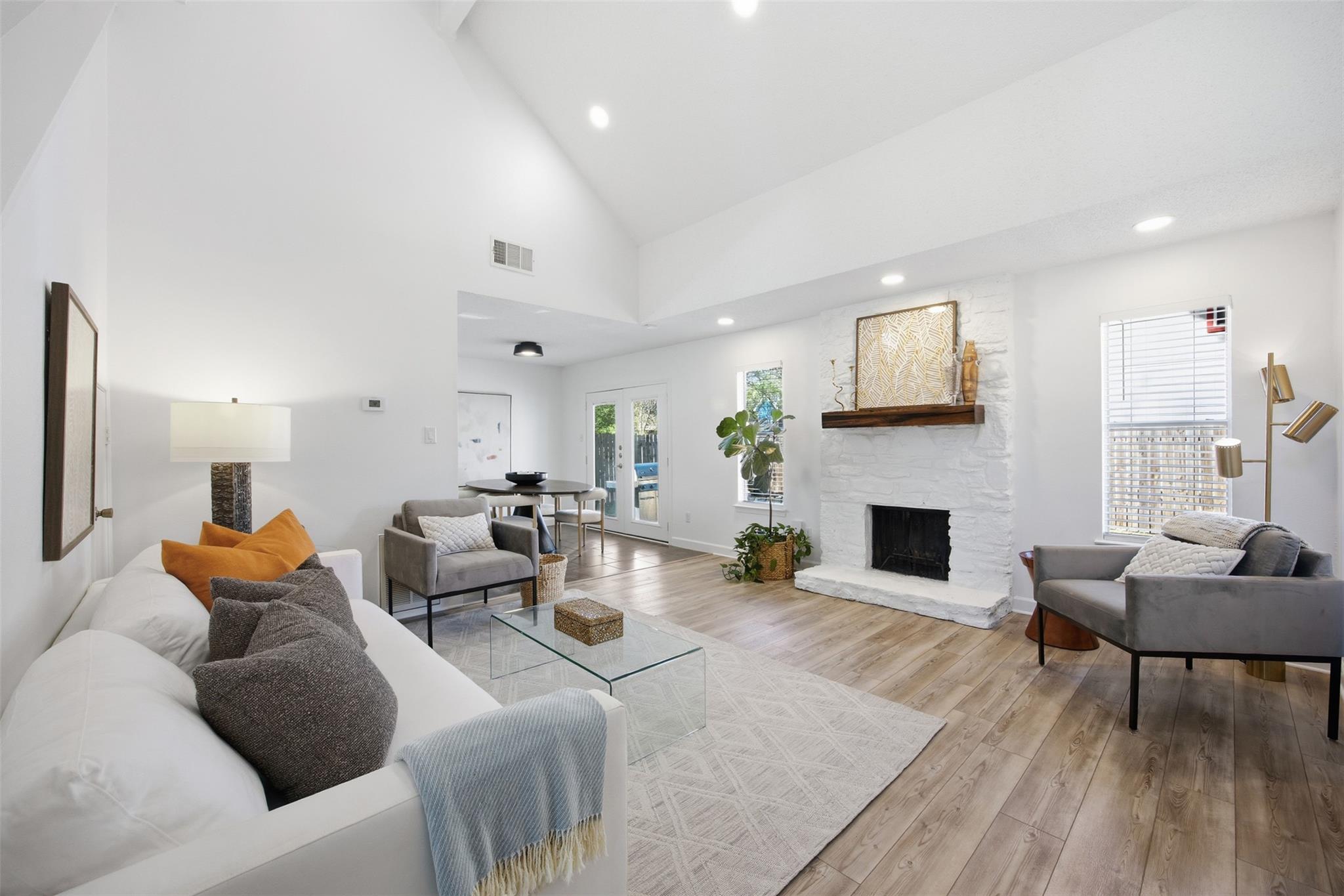 3200 Spaniel Dr, Austin, TX 78759