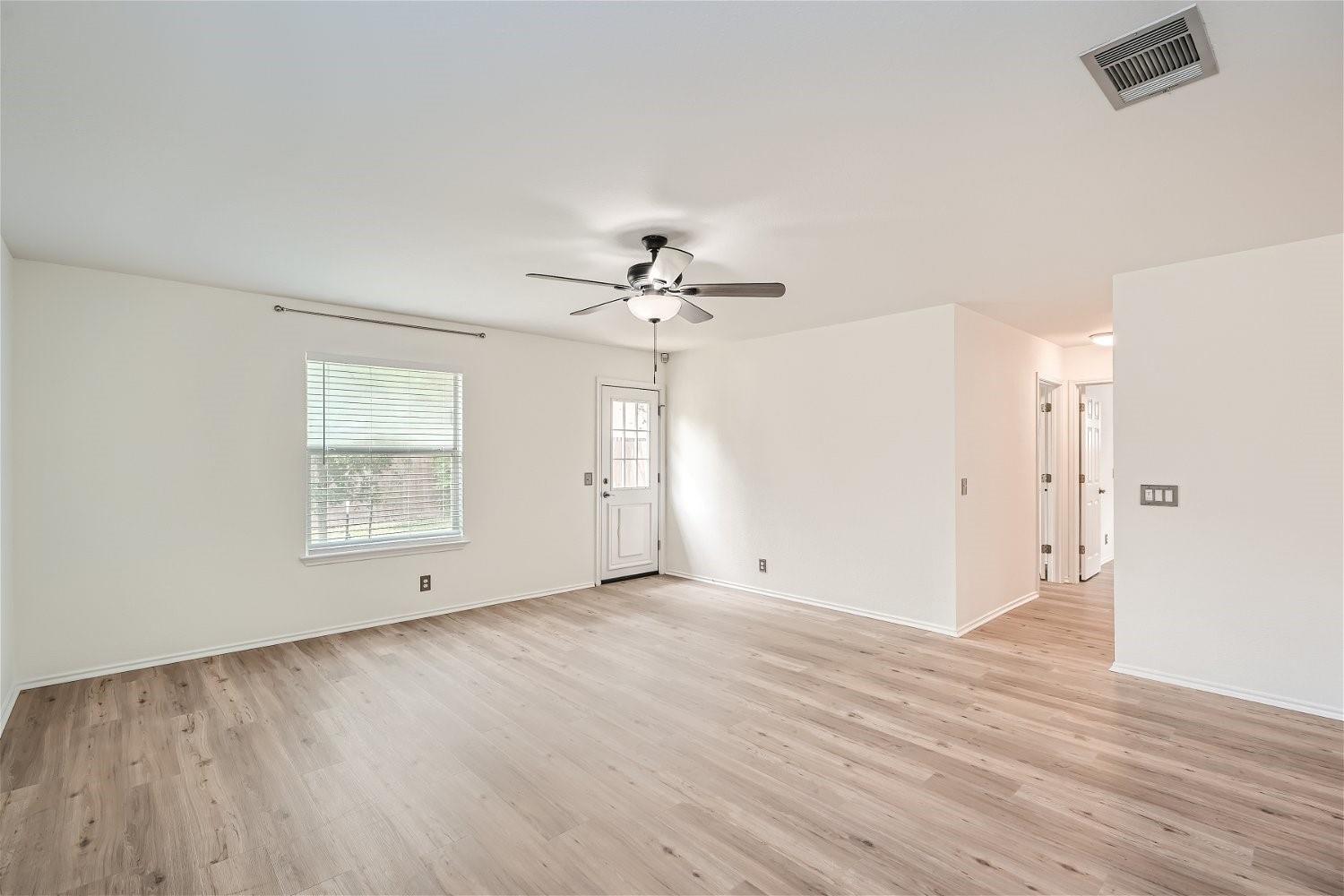 6937 Sabrina Dr, Austin, TX 78747