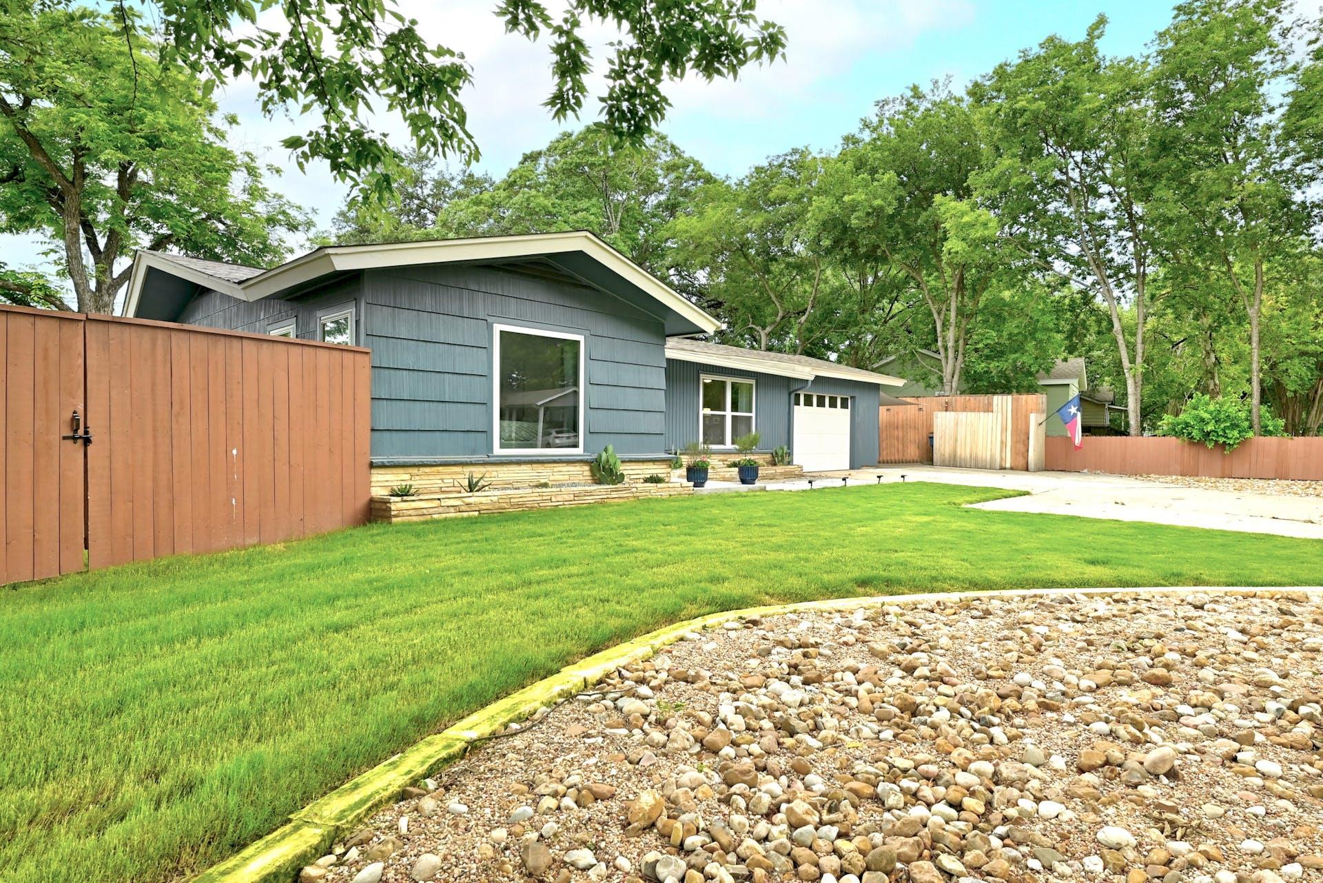 5700 Avenue G, Austin, TX 78752