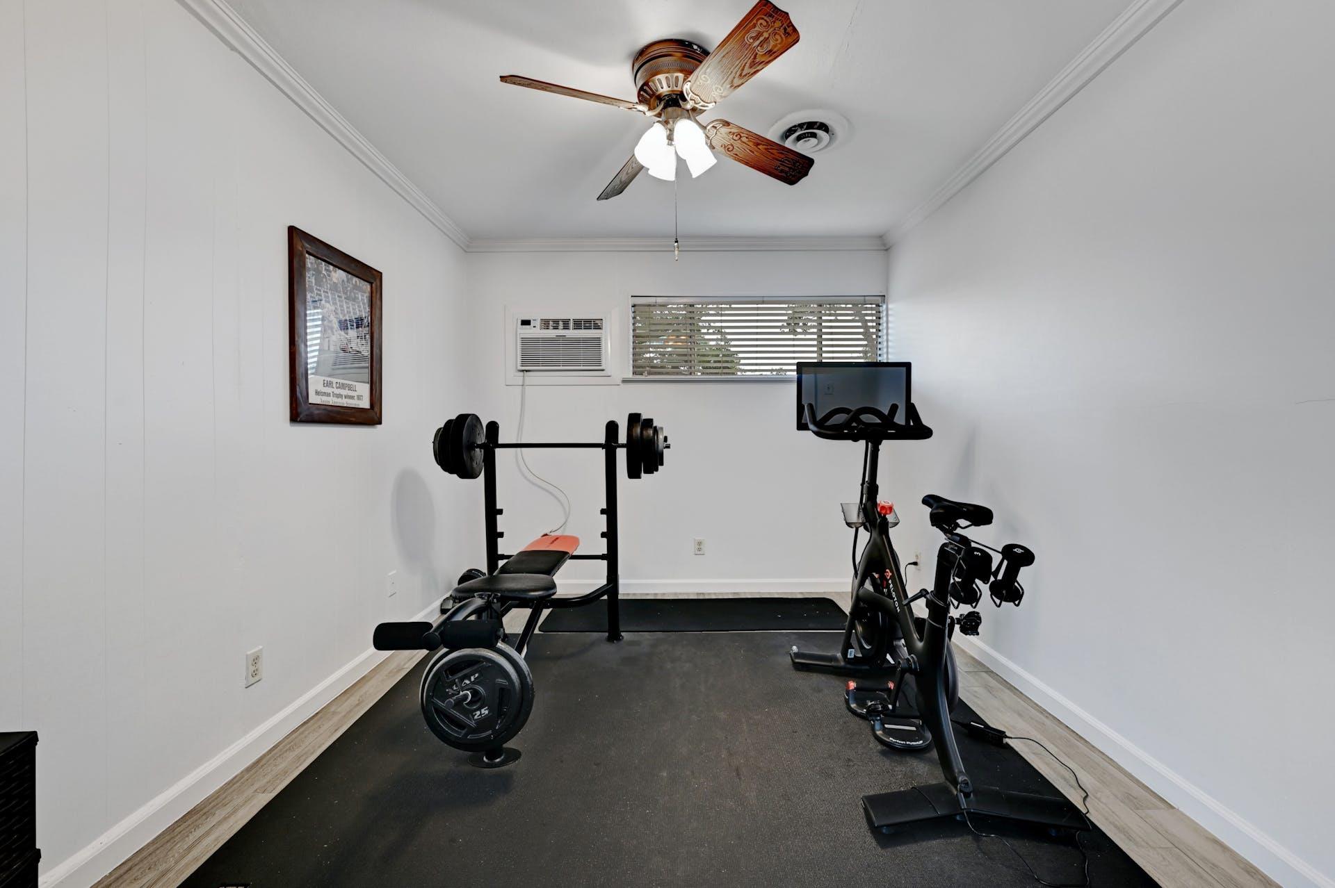 5700 Avenue G, Austin, TX 78752