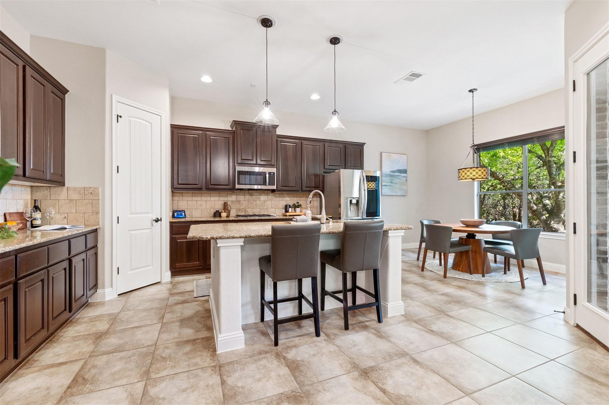 120 N Saddle Ridge Dr, Cedar Park, TX 78613