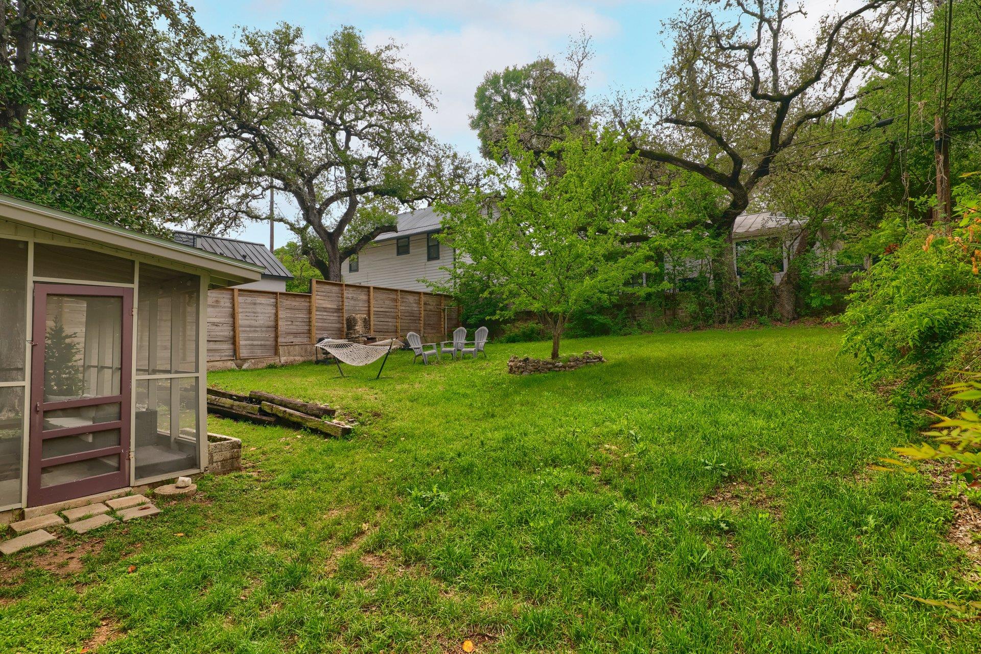 2203 Arpdale St, Austin, TX 78704