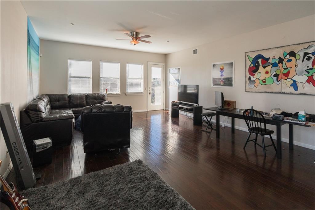 2708 San Pedro St # 302, Austin, TX 78705