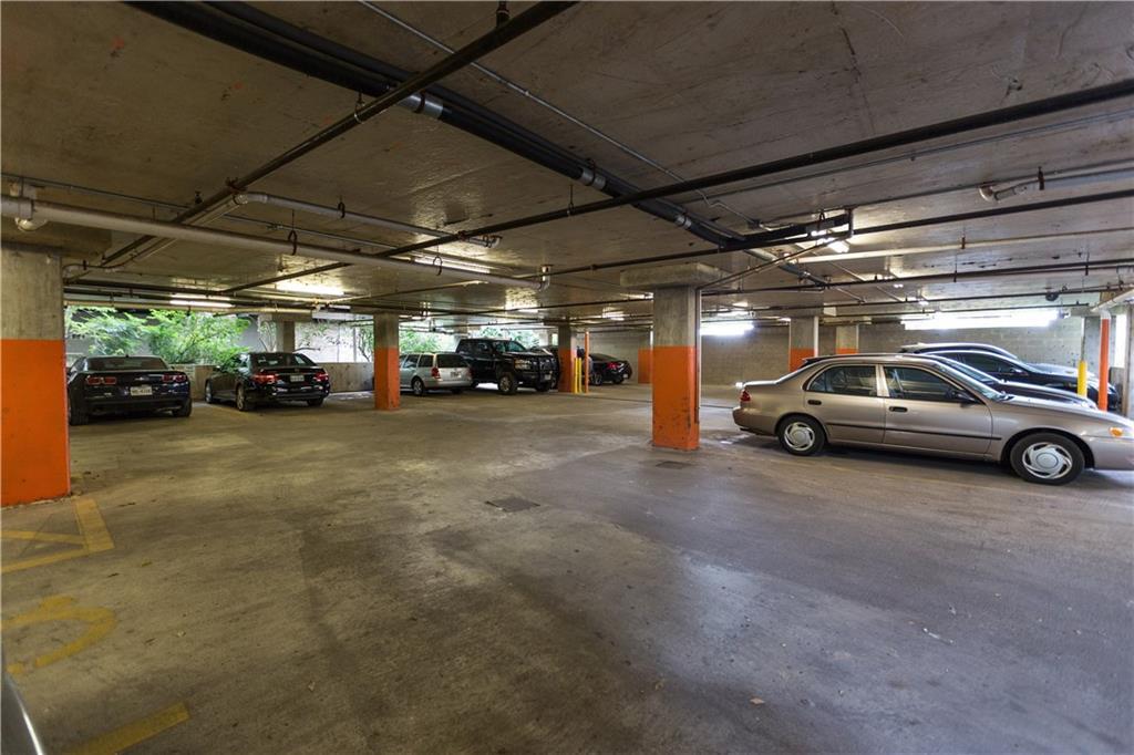 2708 San Pedro St # 302, Austin, TX 78705