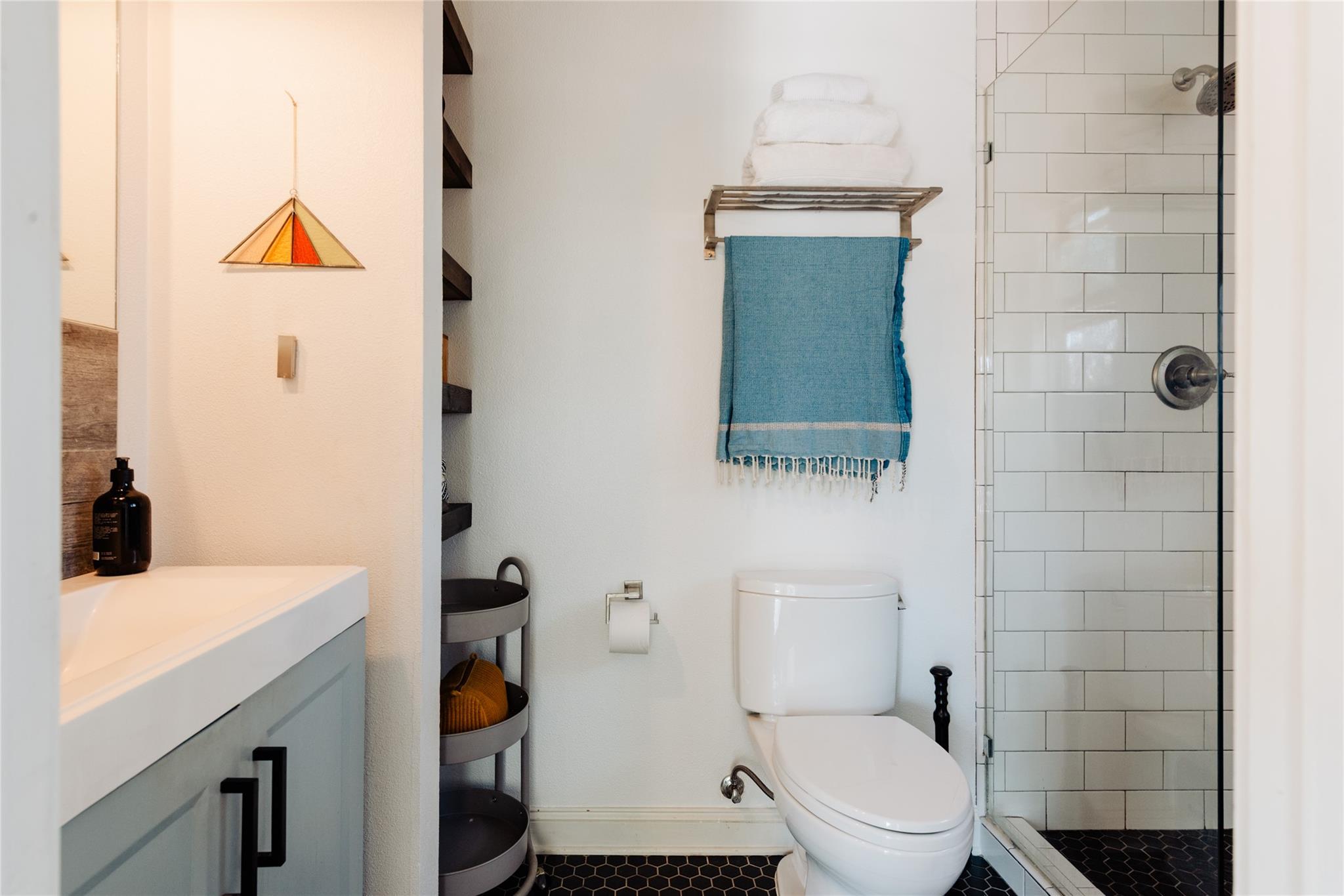 206 W Milton St # B, Austin, TX 78704