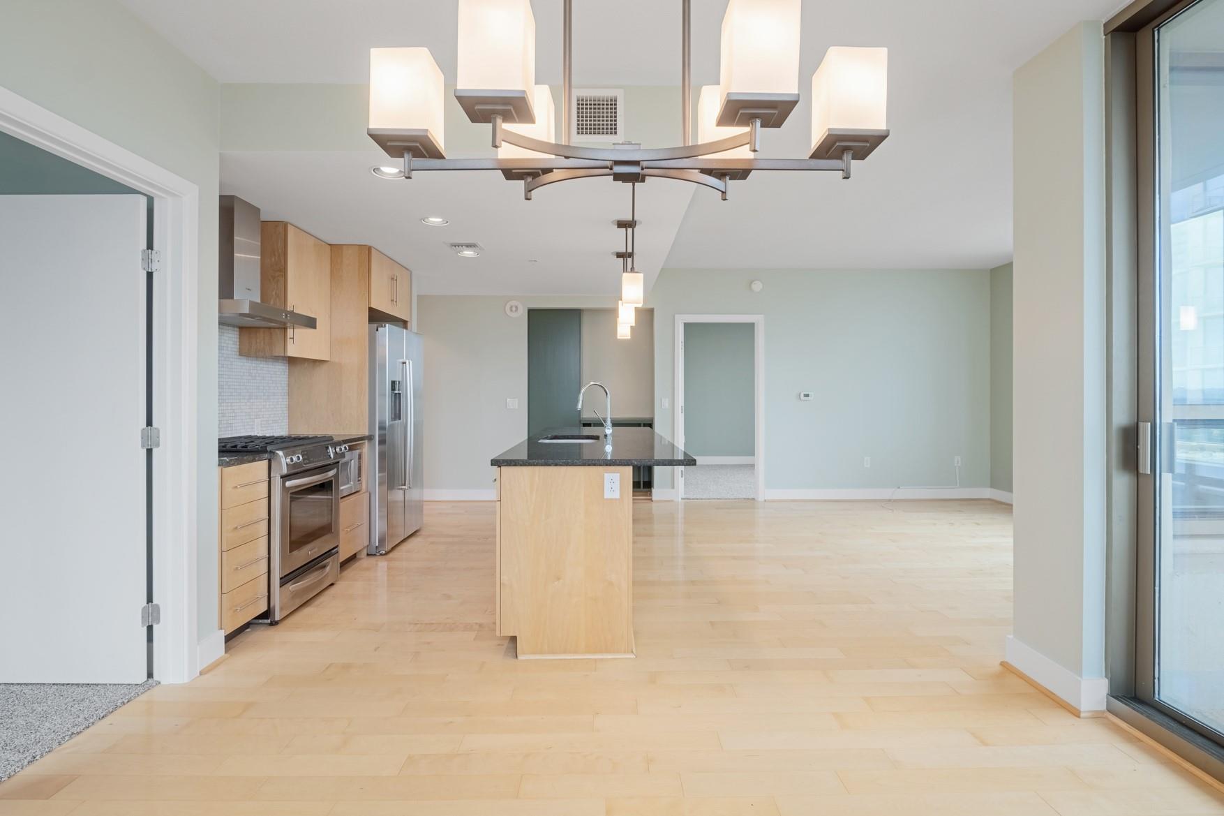 300 Bowie St # 1201, Austin, TX 78703