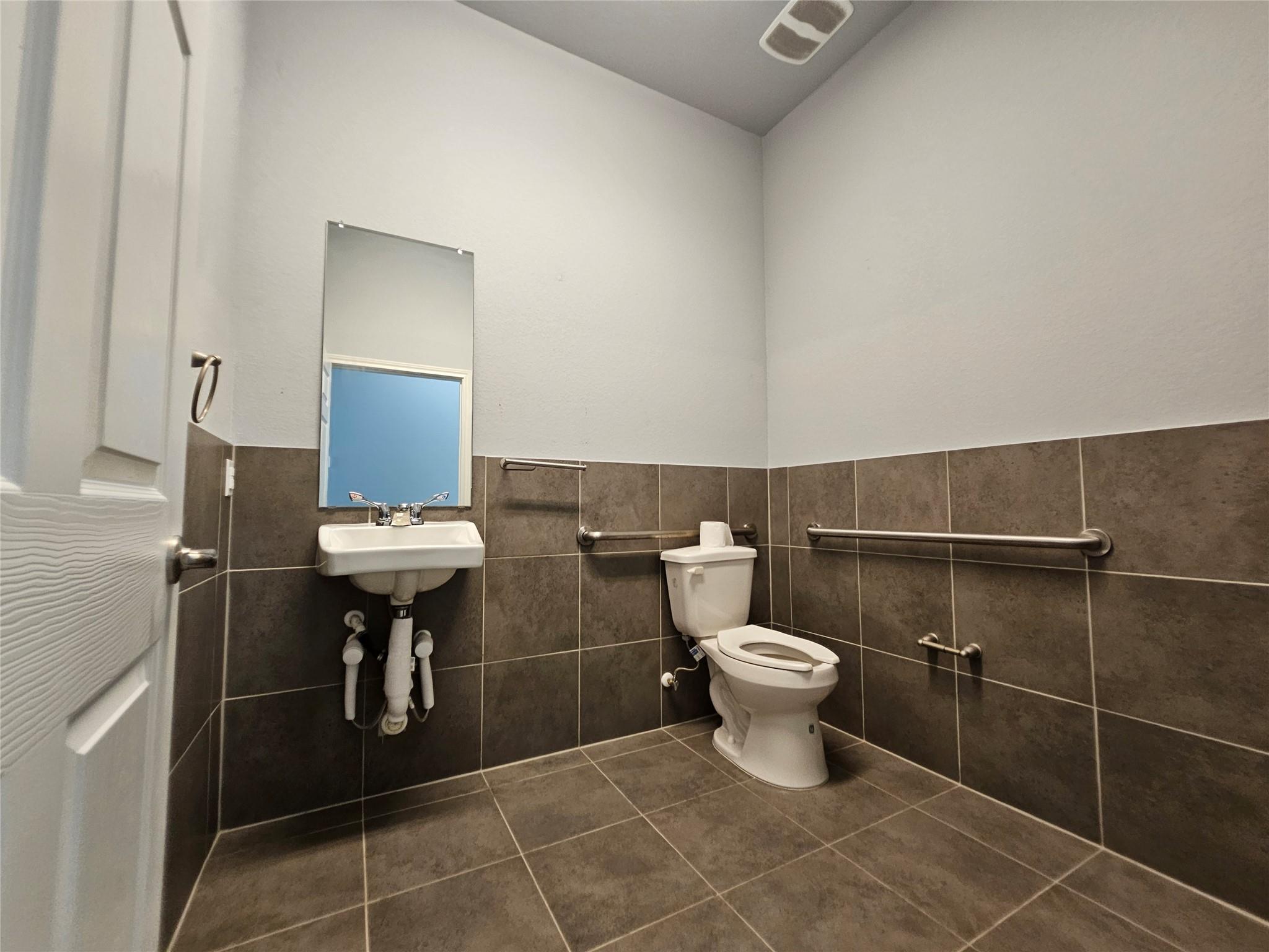 1009 W Pecan St # 103, Pflugerville, TX 78660