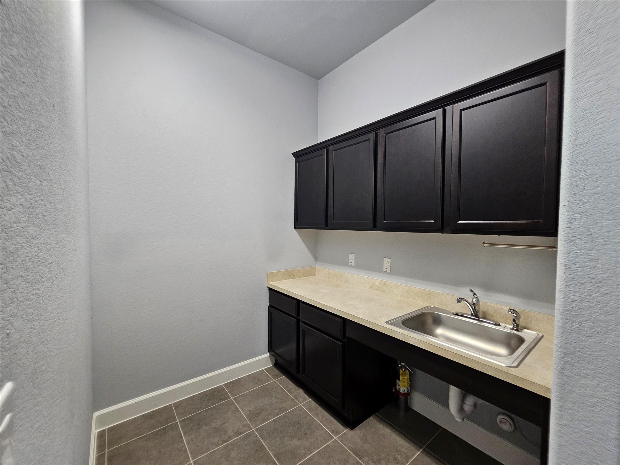 1009 W Pecan St # 103, Pflugerville, TX 78660