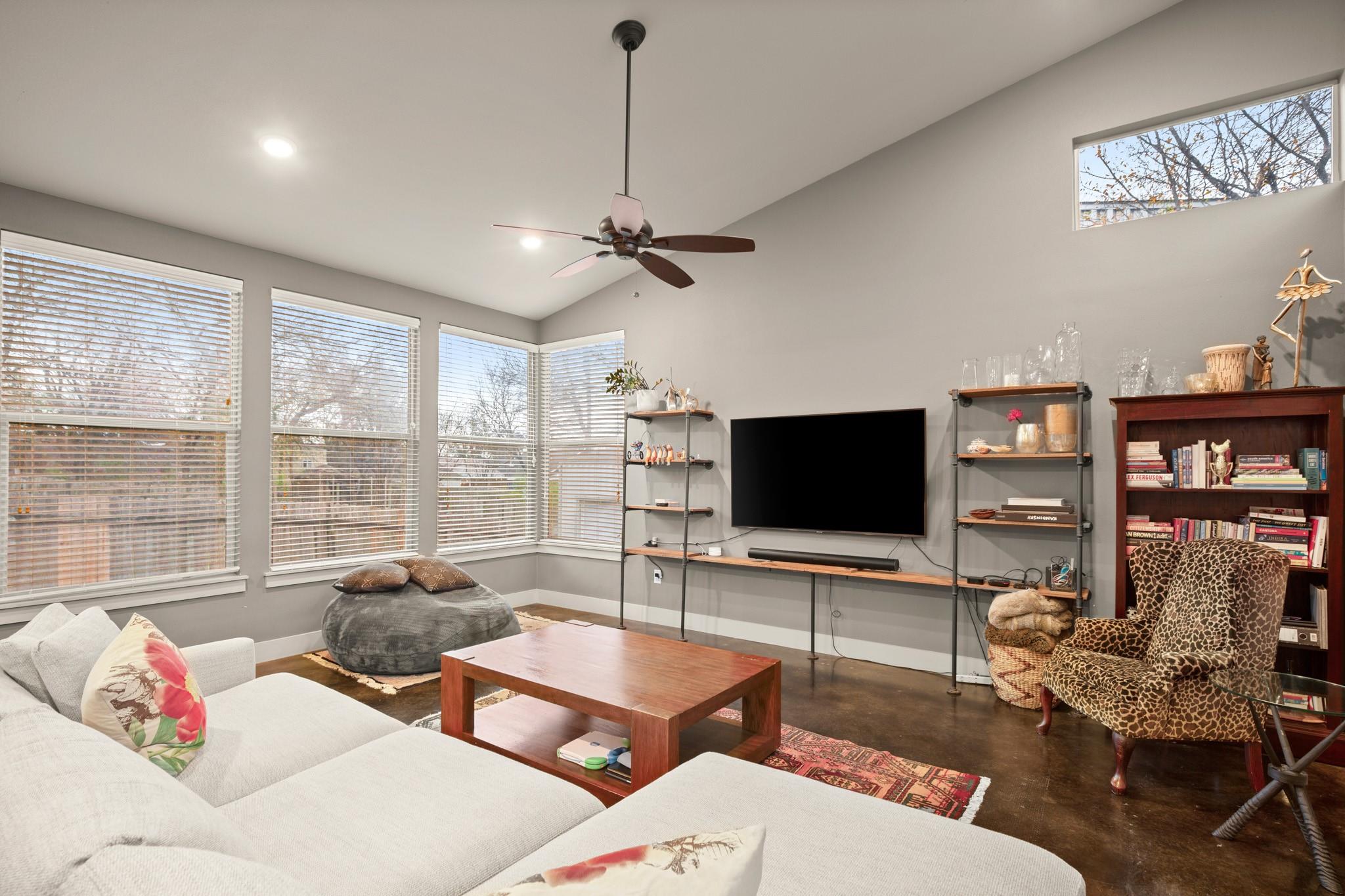 1302 Delano St # A, Austin, TX 78721