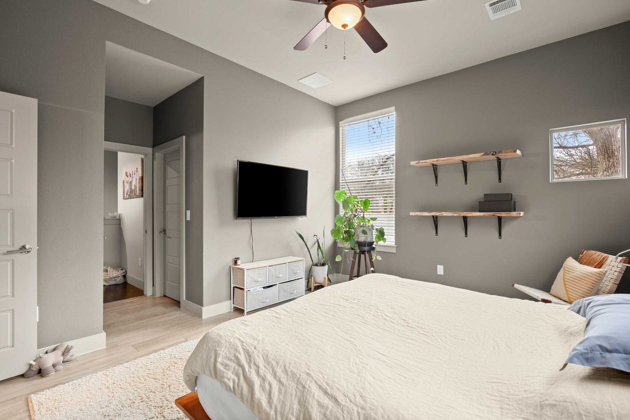 1302 Delano St # A, Austin, TX 78721