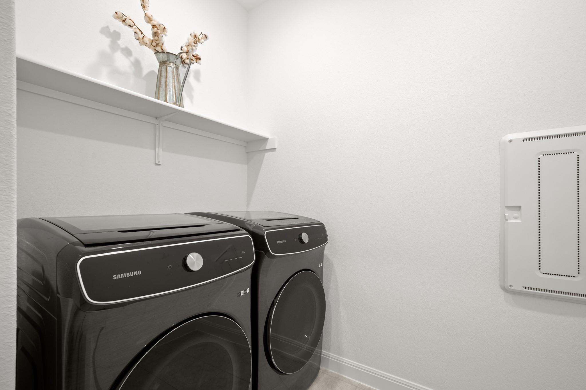 385 Barn Hill Loop, Dripping Springs, TX 78620