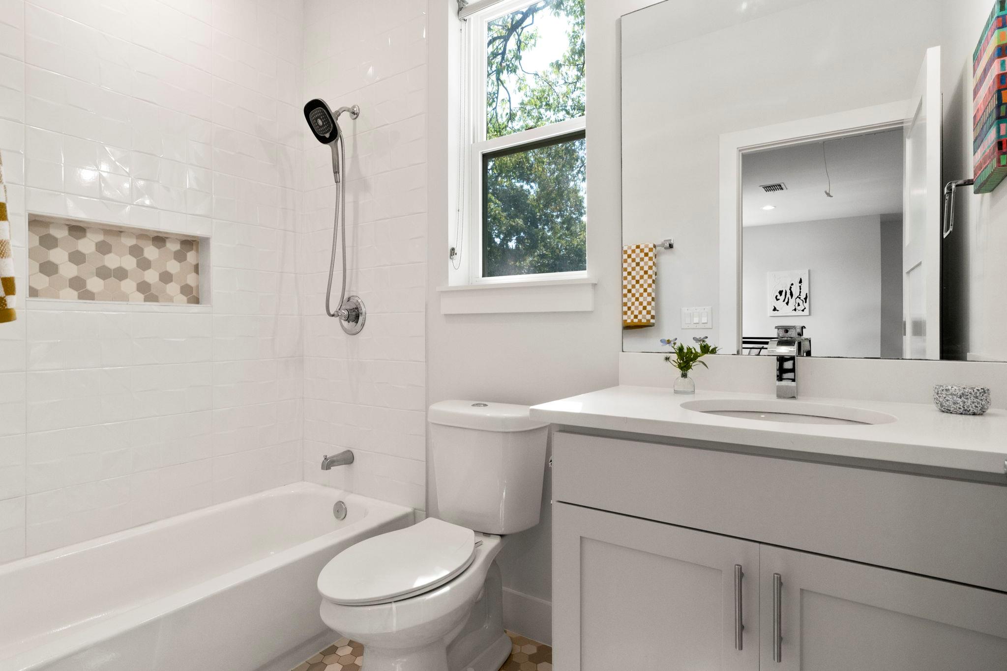 8014 Tisdale Dr # 1, Austin, TX 78757