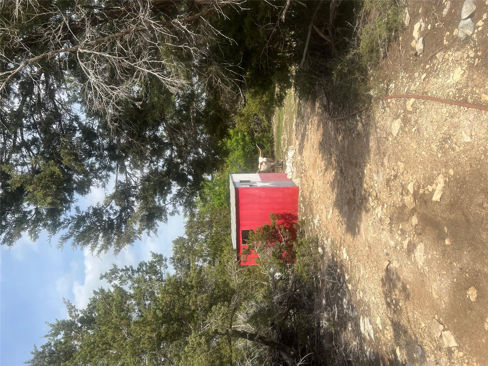 701 Grande St # B, Driftwood, TX 78619