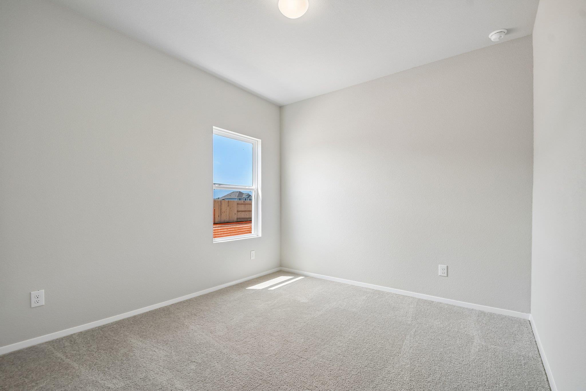121 Adze Dr, Liberty Hill, TX 78642