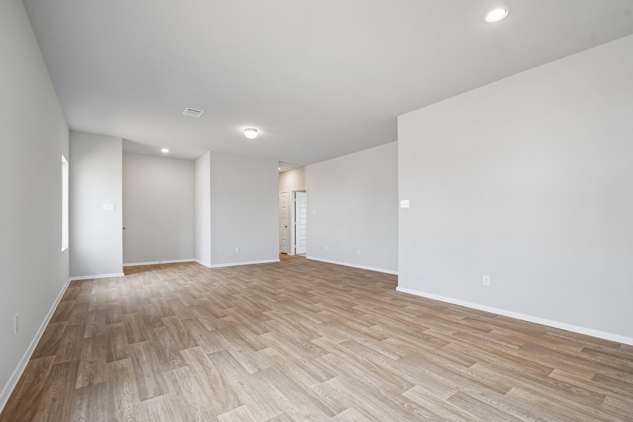 121 Adze Dr, Liberty Hill, TX 78642