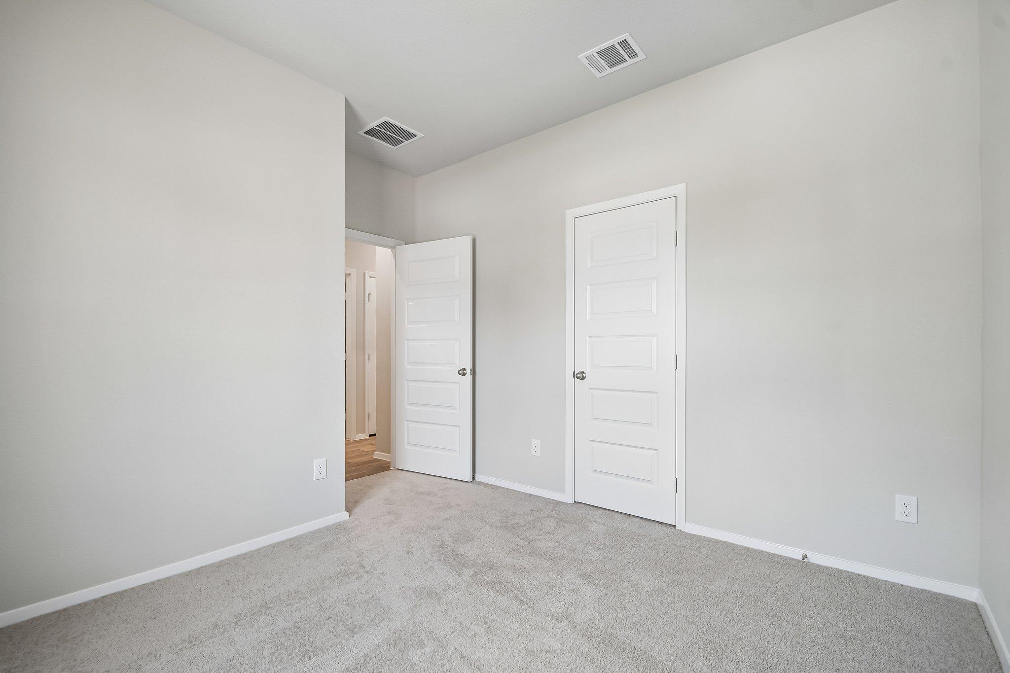 121 Adze Dr, Liberty Hill, TX 78642