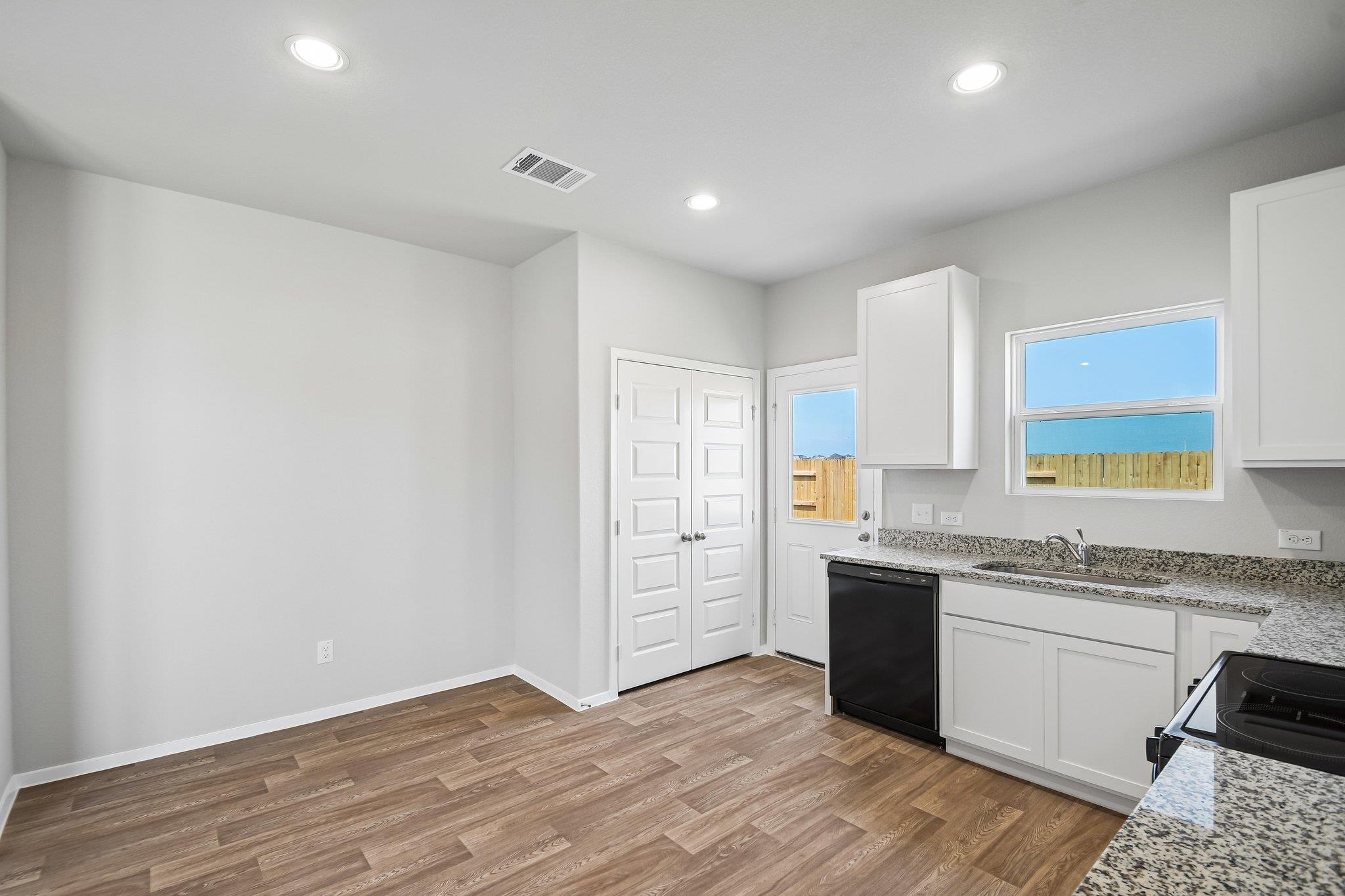 121 Adze Dr, Liberty Hill, TX 78642