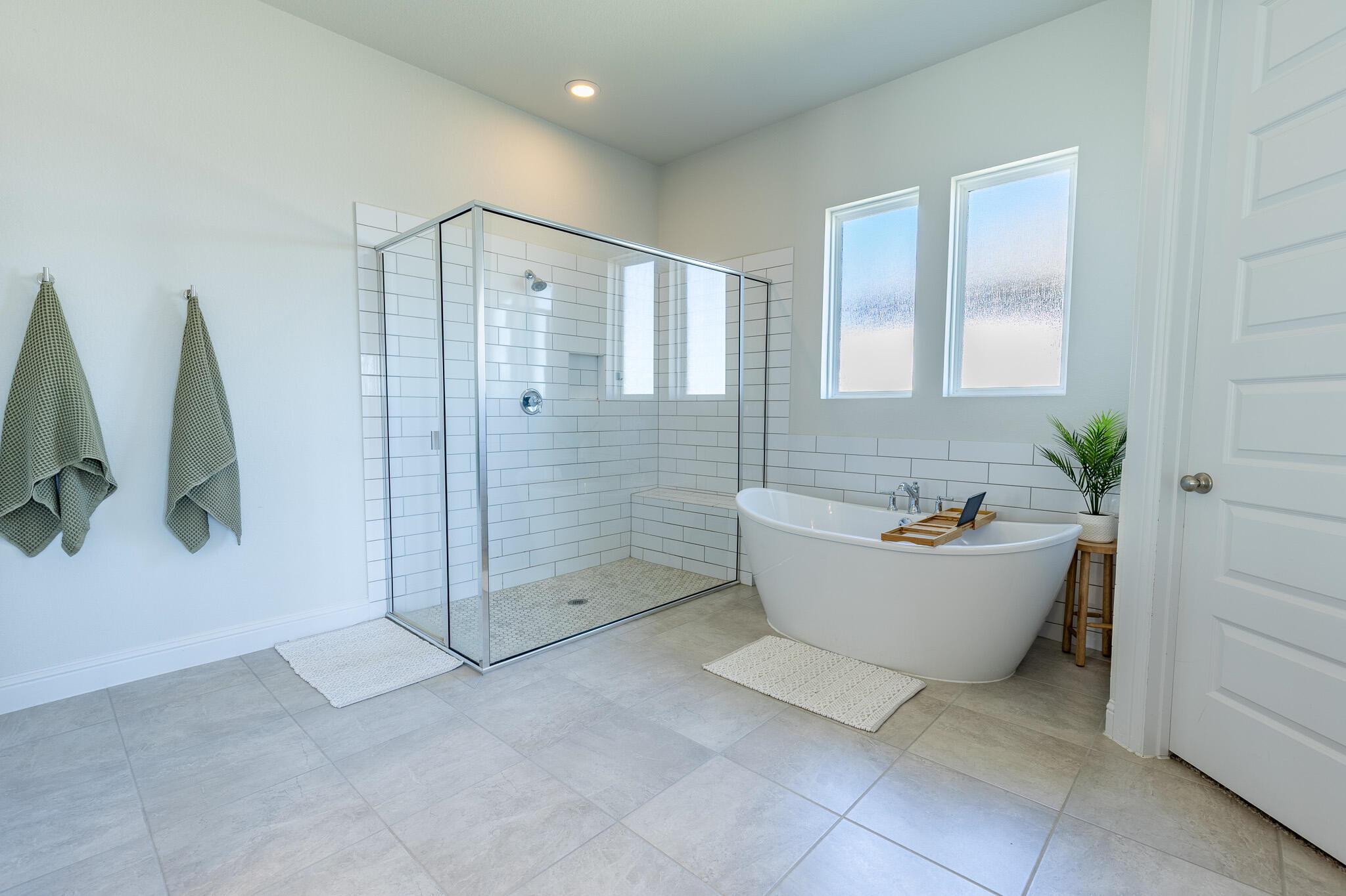 812 Palamos Dr, Leander, TX 78641