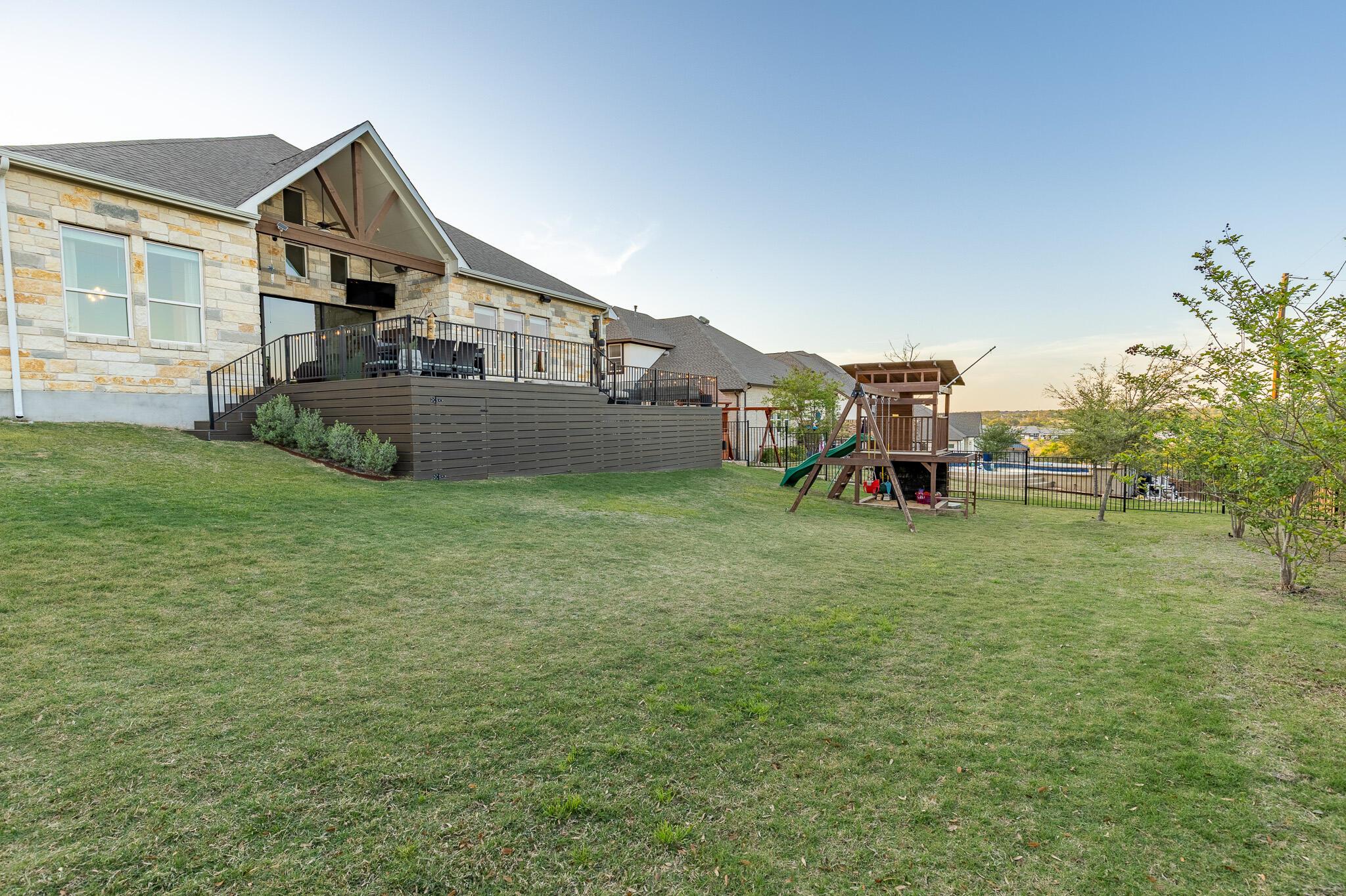 812 Palamos Dr, Leander, TX 78641