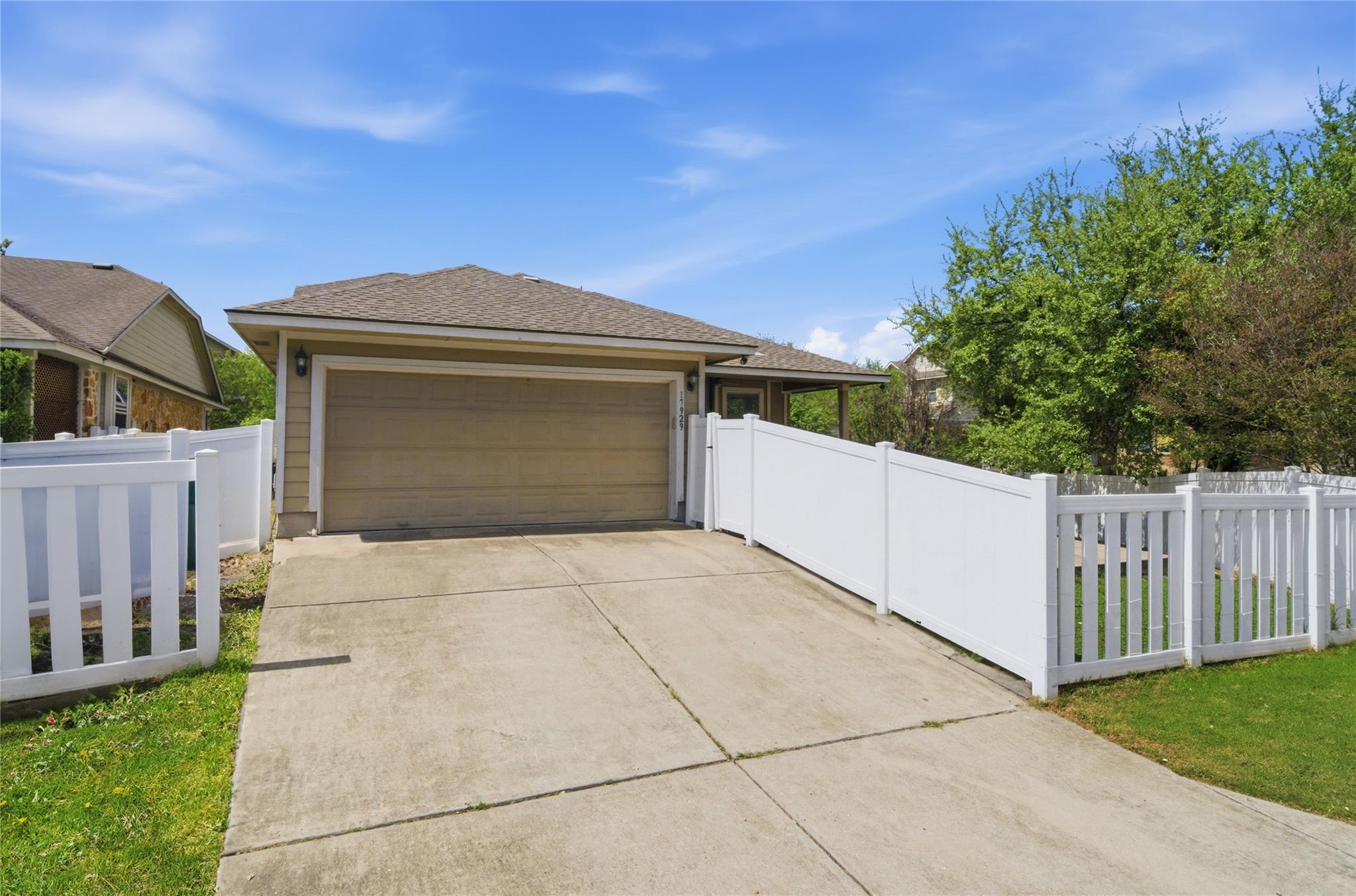 17929 Ice Age Trails St, Pflugerville, TX 78660