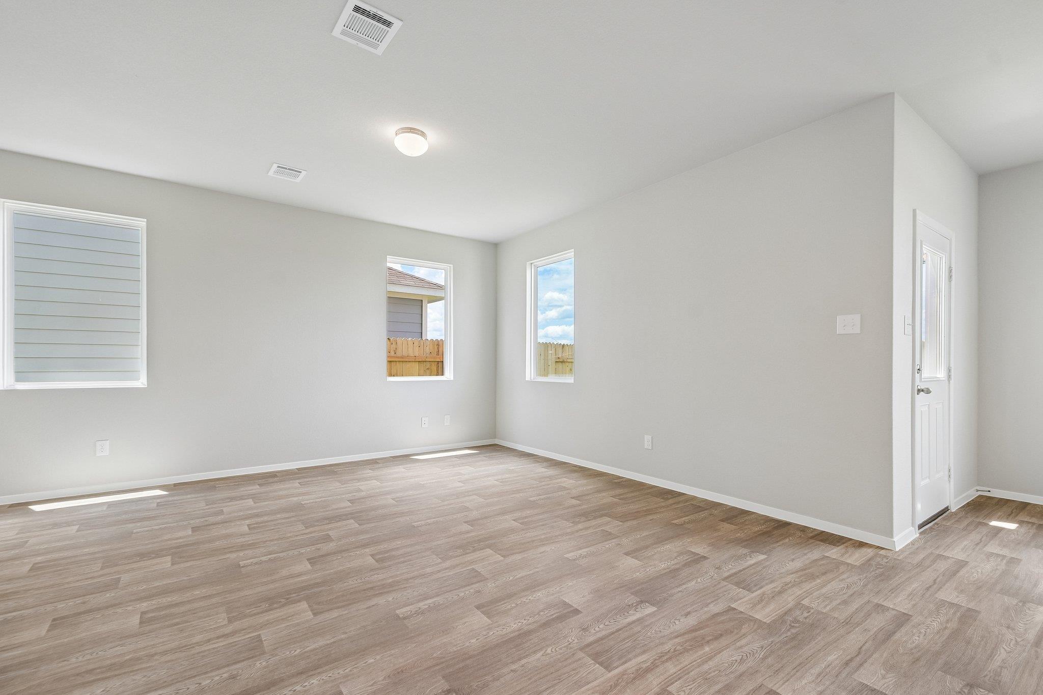 145 Adze Dr, Liberty Hill, TX 78642