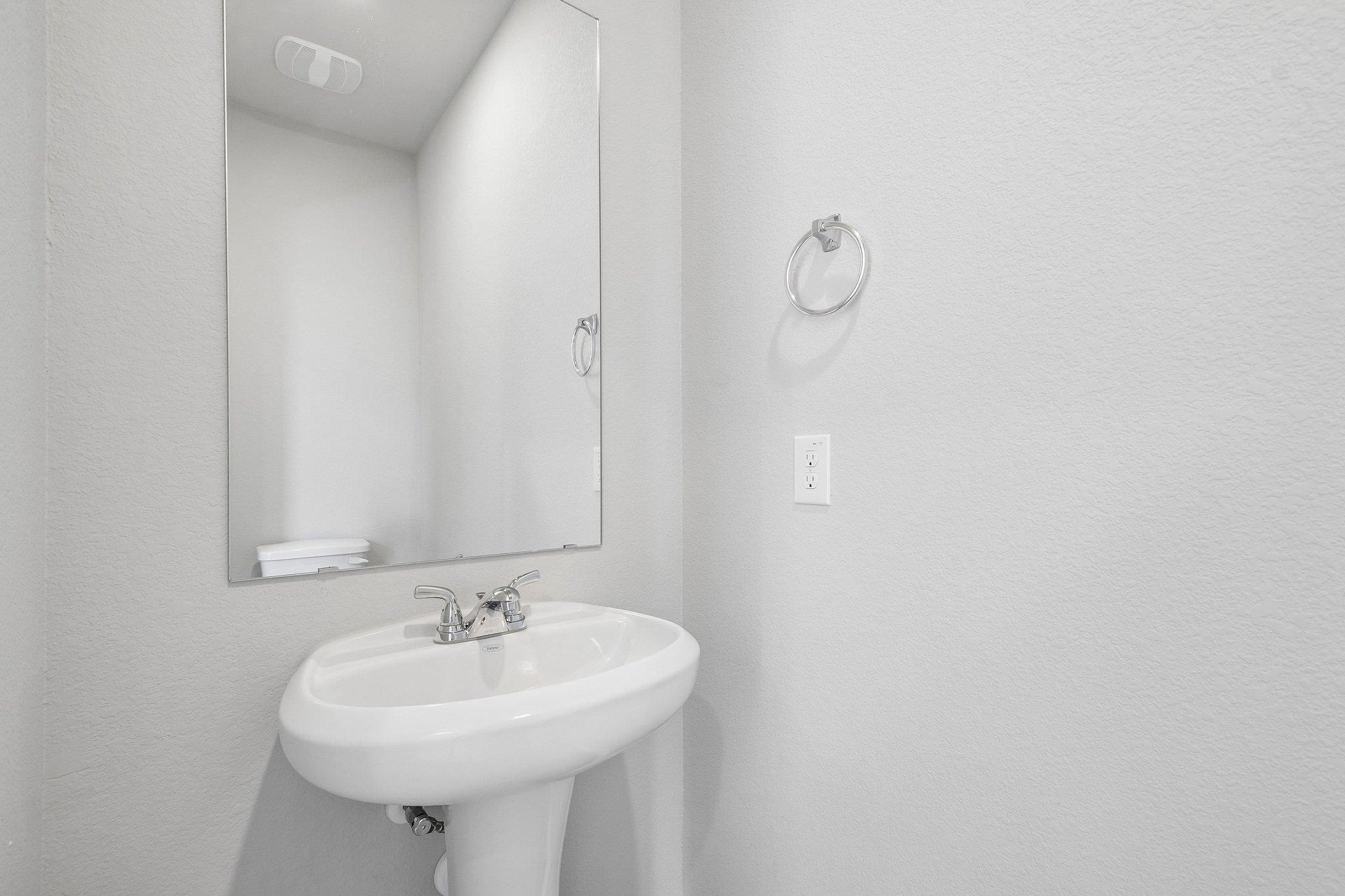 145 Adze Dr, Liberty Hill, TX 78642