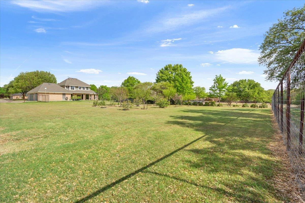 1704 Canyon Springs Dr, Belton, TX 76513