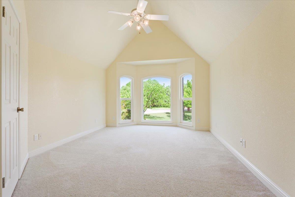 1704 Canyon Springs Dr, Belton, TX 76513