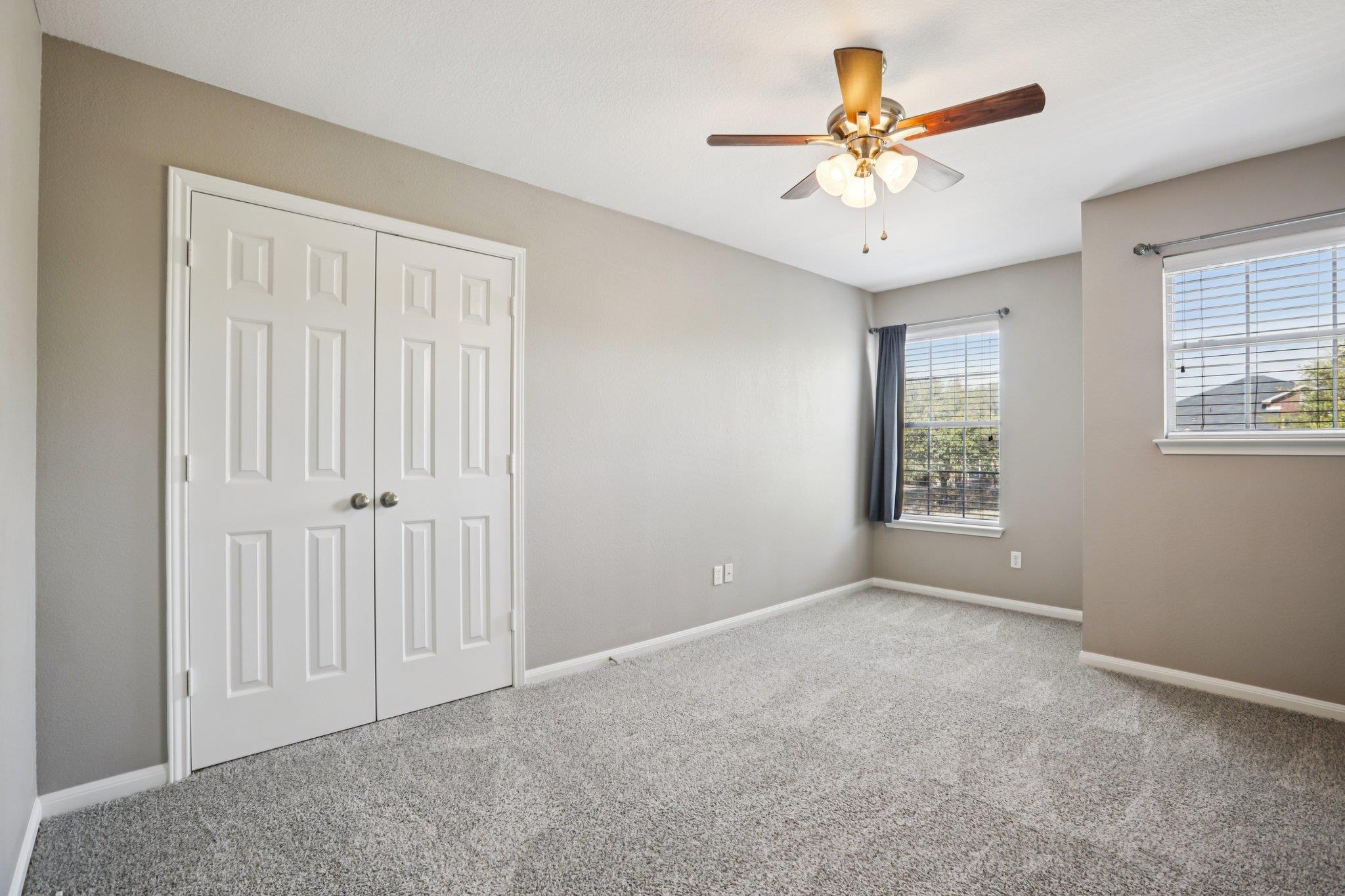 5604 Sulfur Spring Dr, Killeen, TX 76542