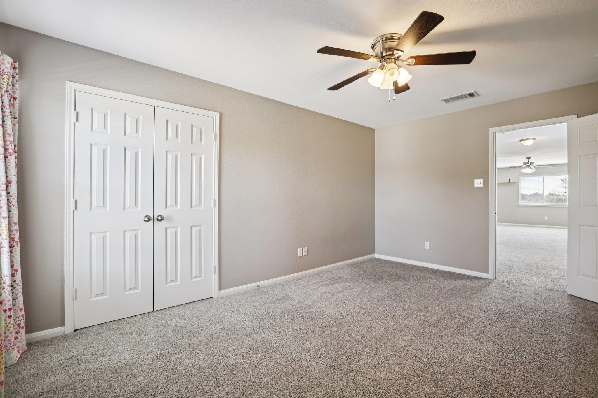 5604 Sulfur Spring Dr, Killeen, TX 76542