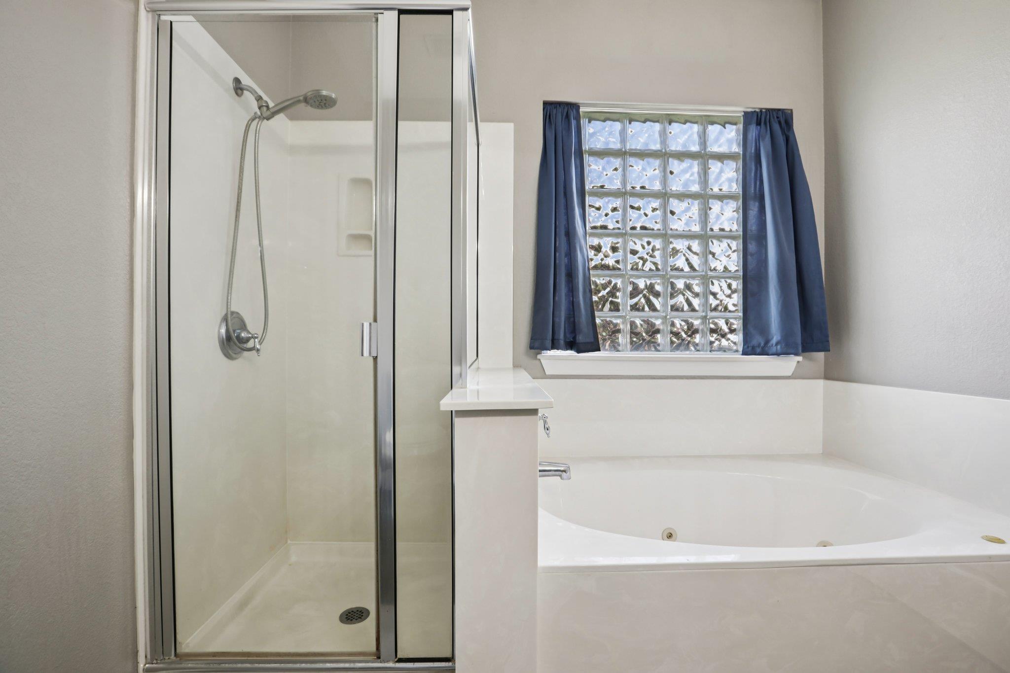 5604 Sulfur Spring Dr, Killeen, TX 76542