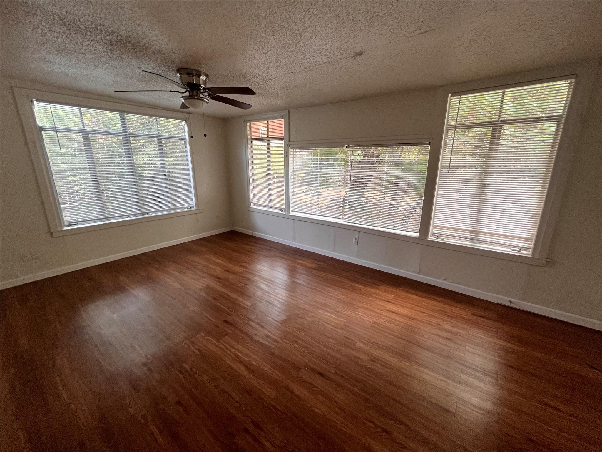 819 E 31st St, Austin, TX 78705