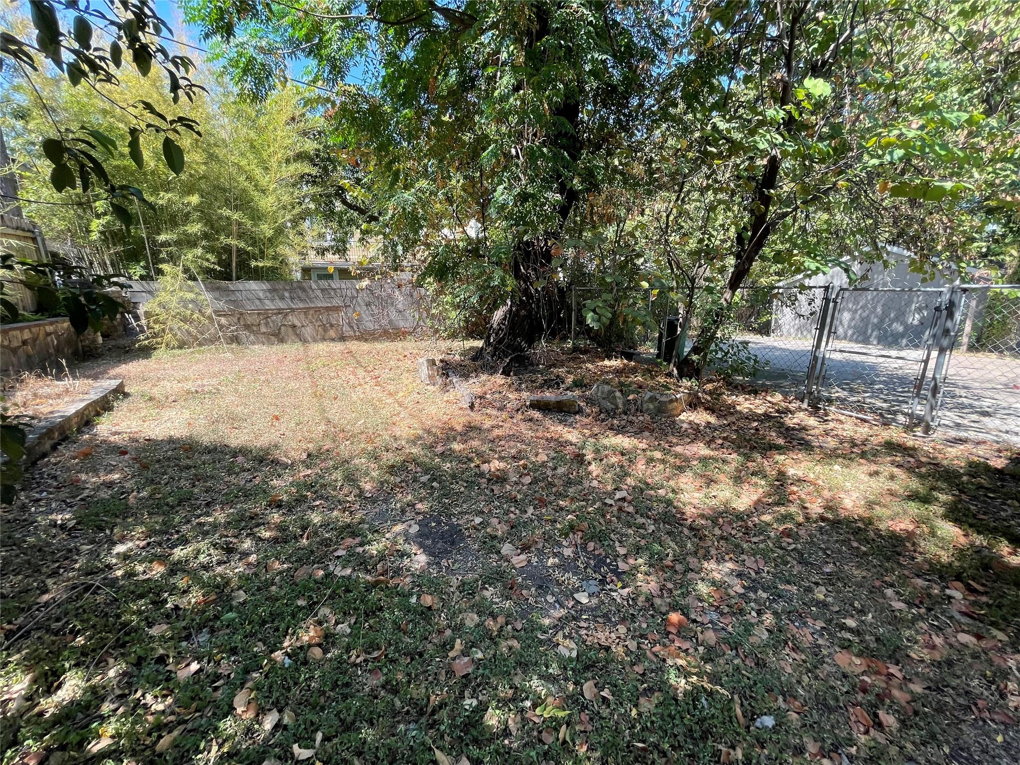 819 E 31st St, Austin, TX 78705